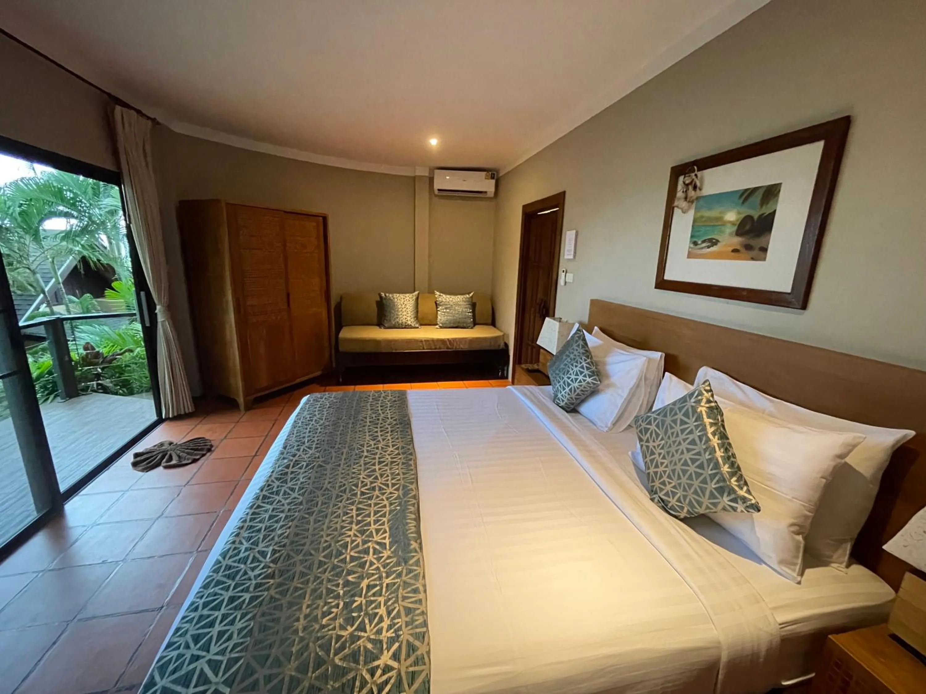 Bedroom, Bed in Beyond The Blue Horizon Boutique Bungalows