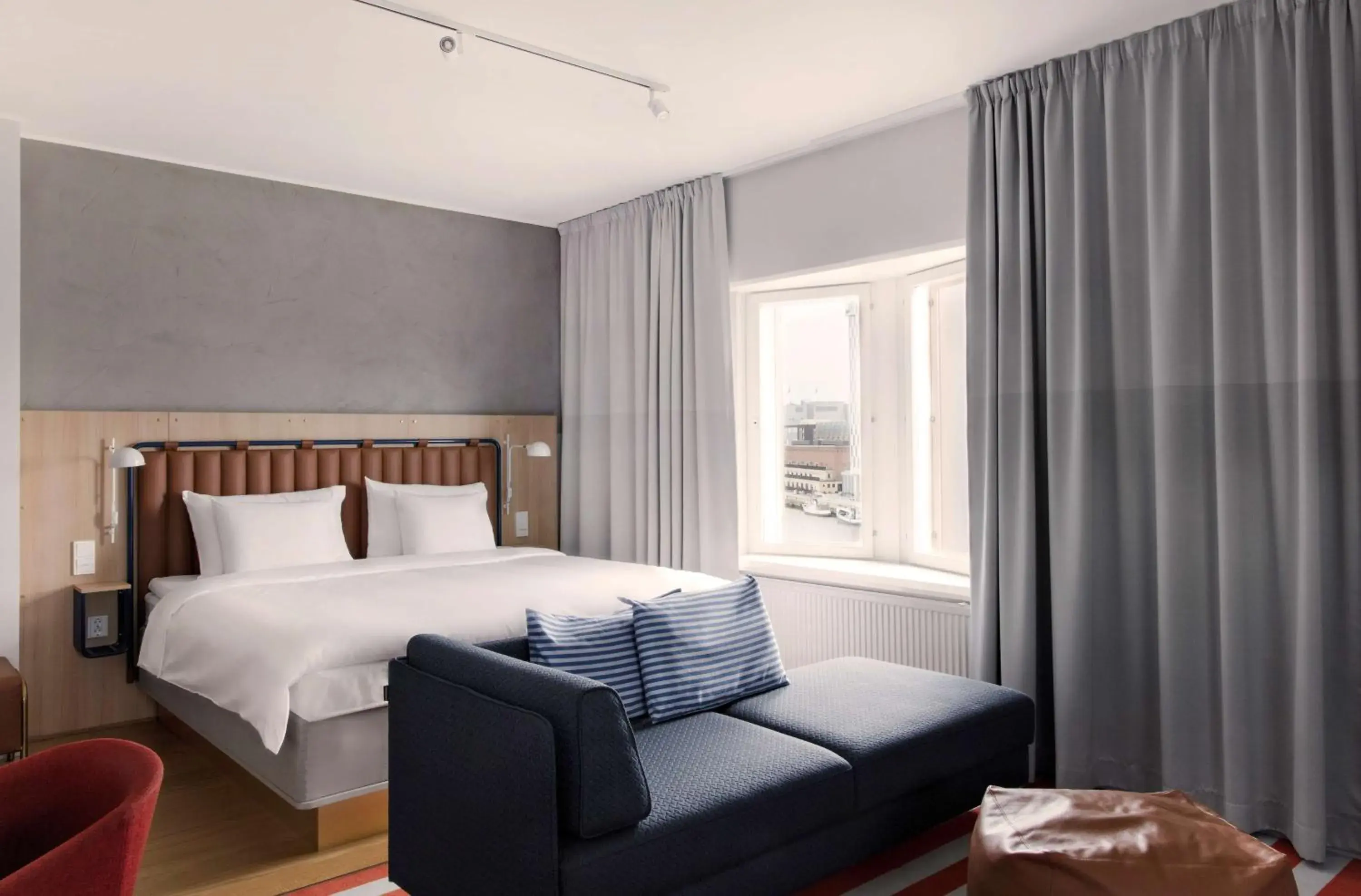 Bedroom, Bed in Radisson Blu Seaside Hotel, Helsinki Bedroom, Bed in Radisson Blu Seaside Hotel, Helsinki