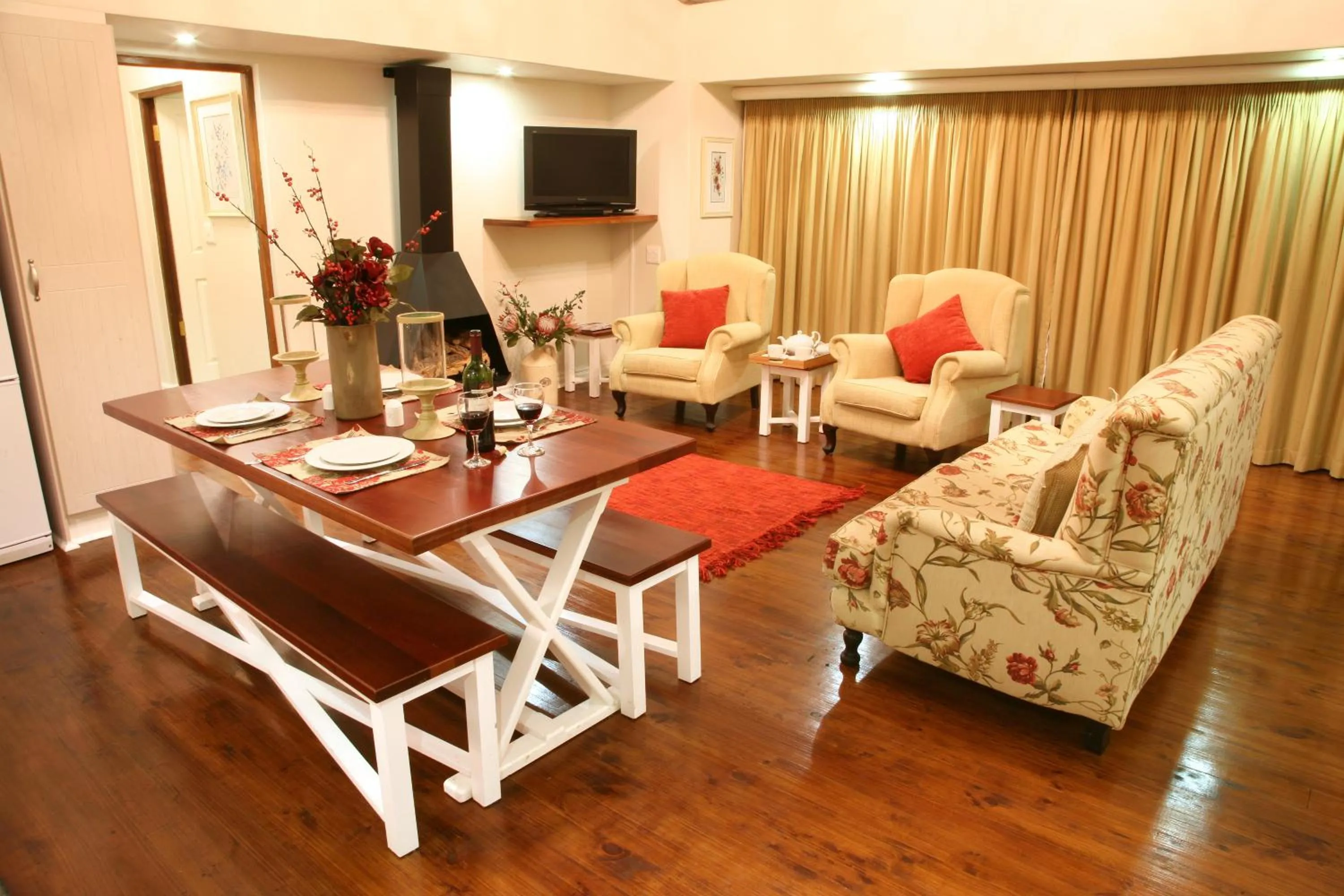 Hogsback Arminel Hotel