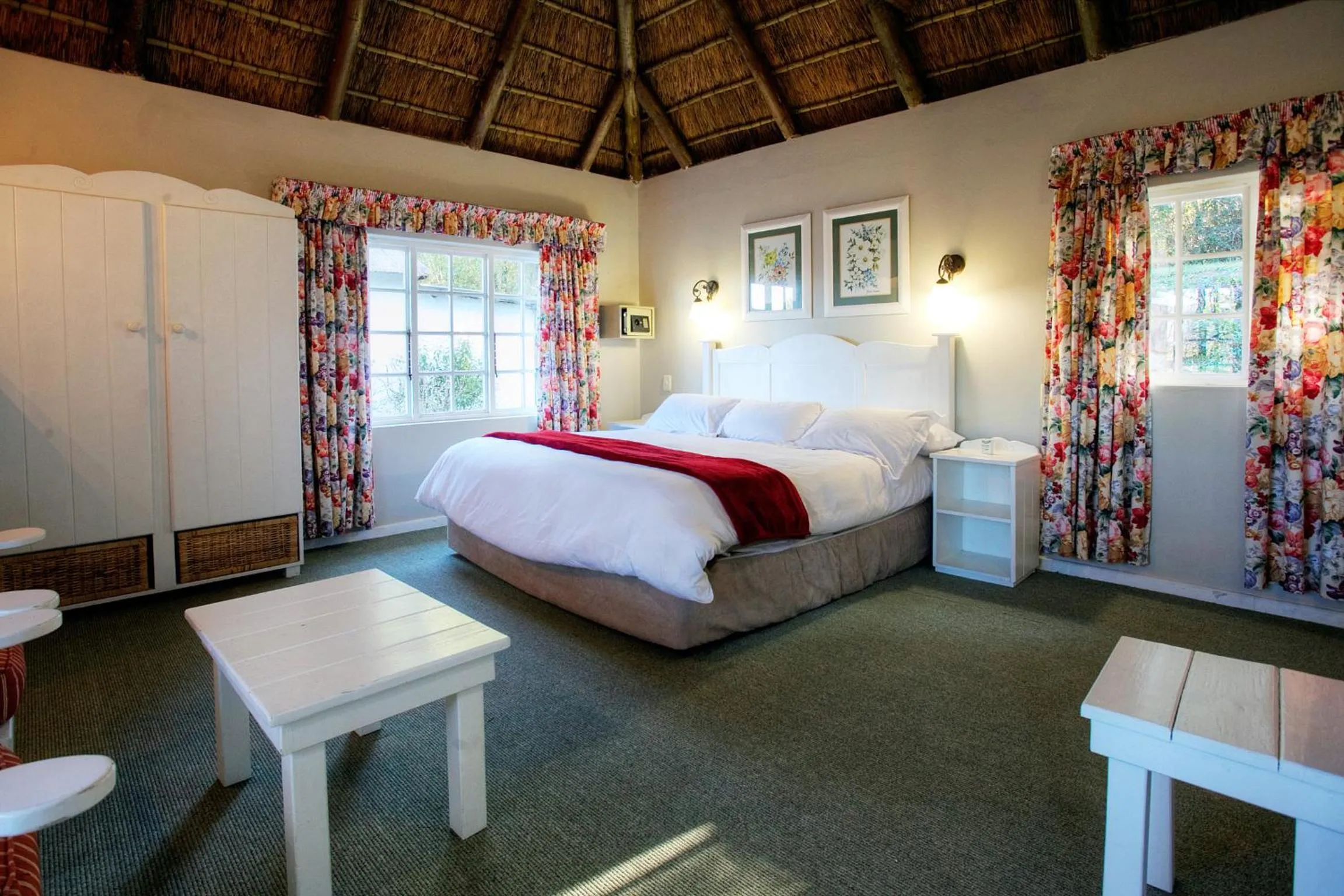 Bed in Hogsback Arminel Hotel