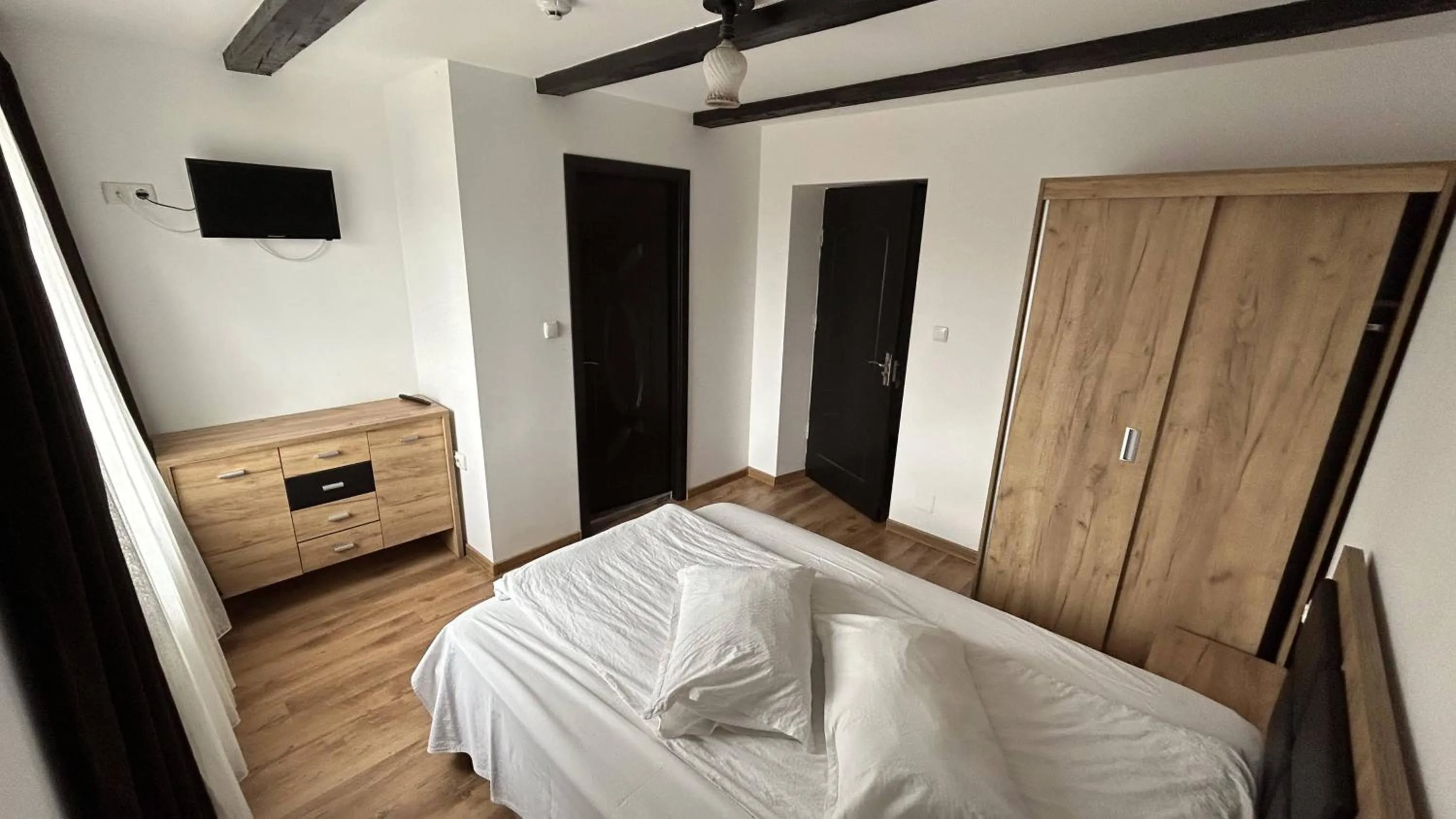 Bed in Hotel Intim