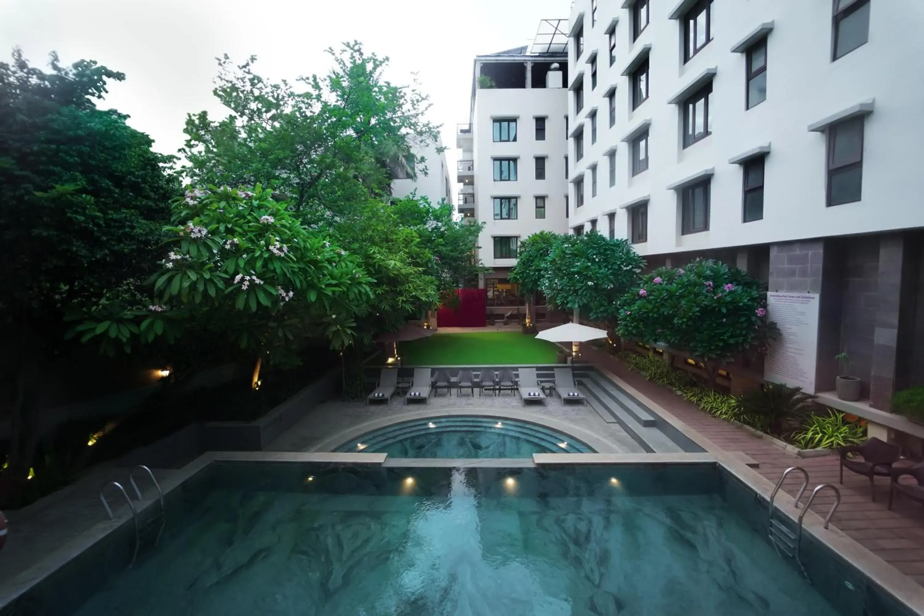 Swimming pool in JC Residency Madurai Swimming pool in JC Residency Madurai