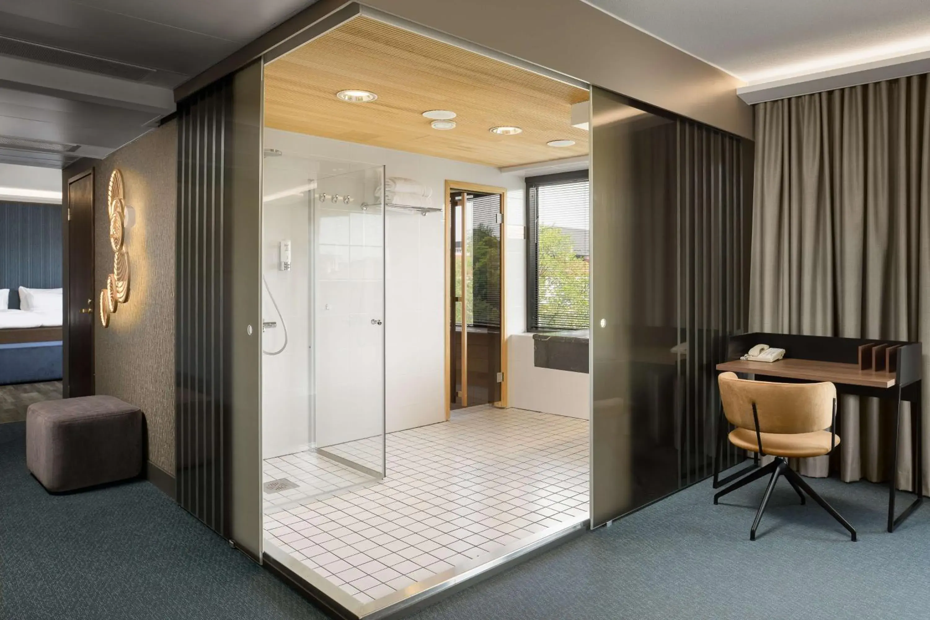 Photo of the whole room in Radisson Blu Marina Palace Hotel, Turku Photo of the whole room in Radisson Blu Marina Palace Hotel, Turku