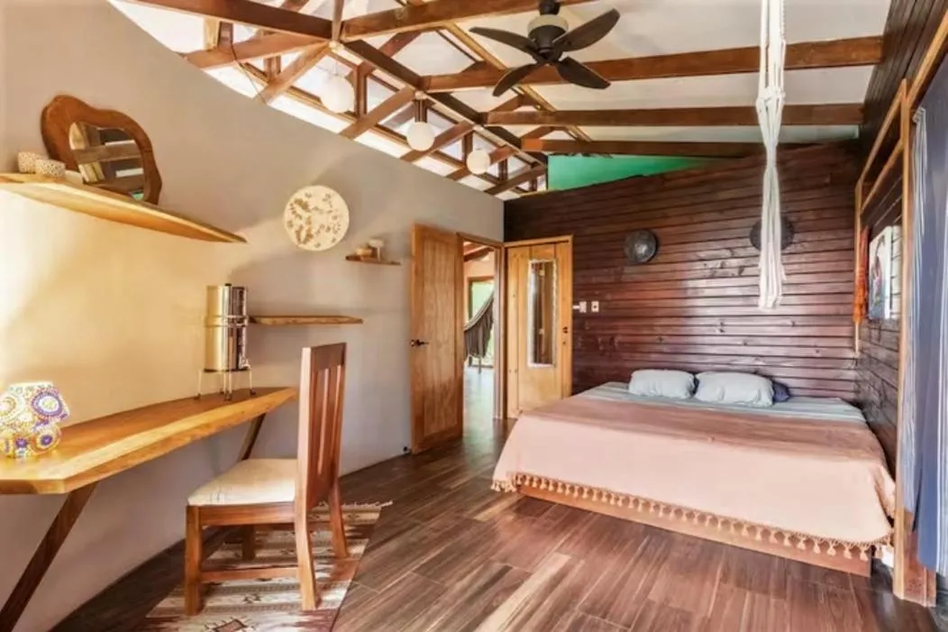 Bed in Private Home in Montezuma with Ocean View