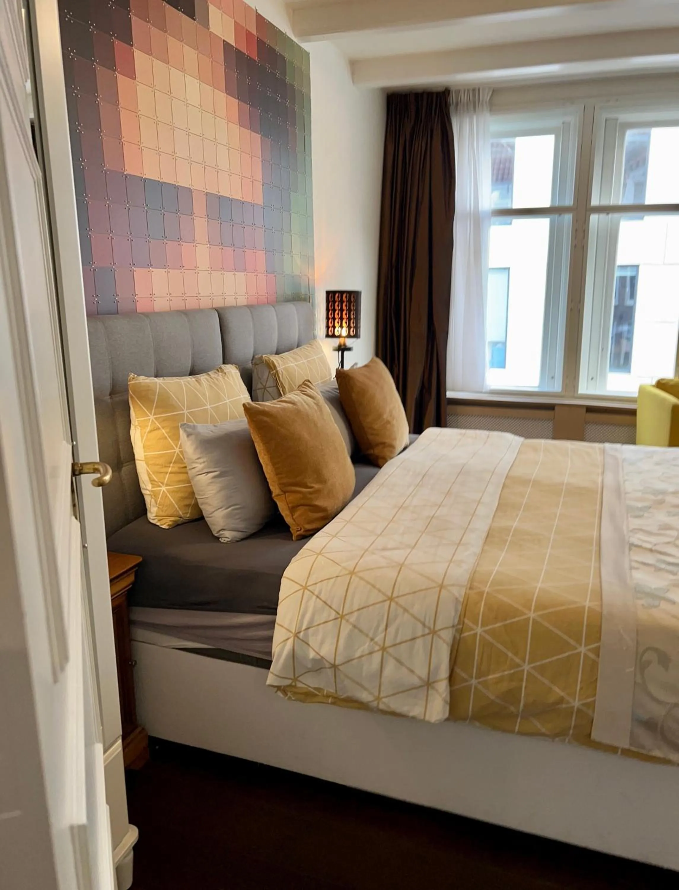 Bed in Amsterdam 4 Holiday GuestRooms