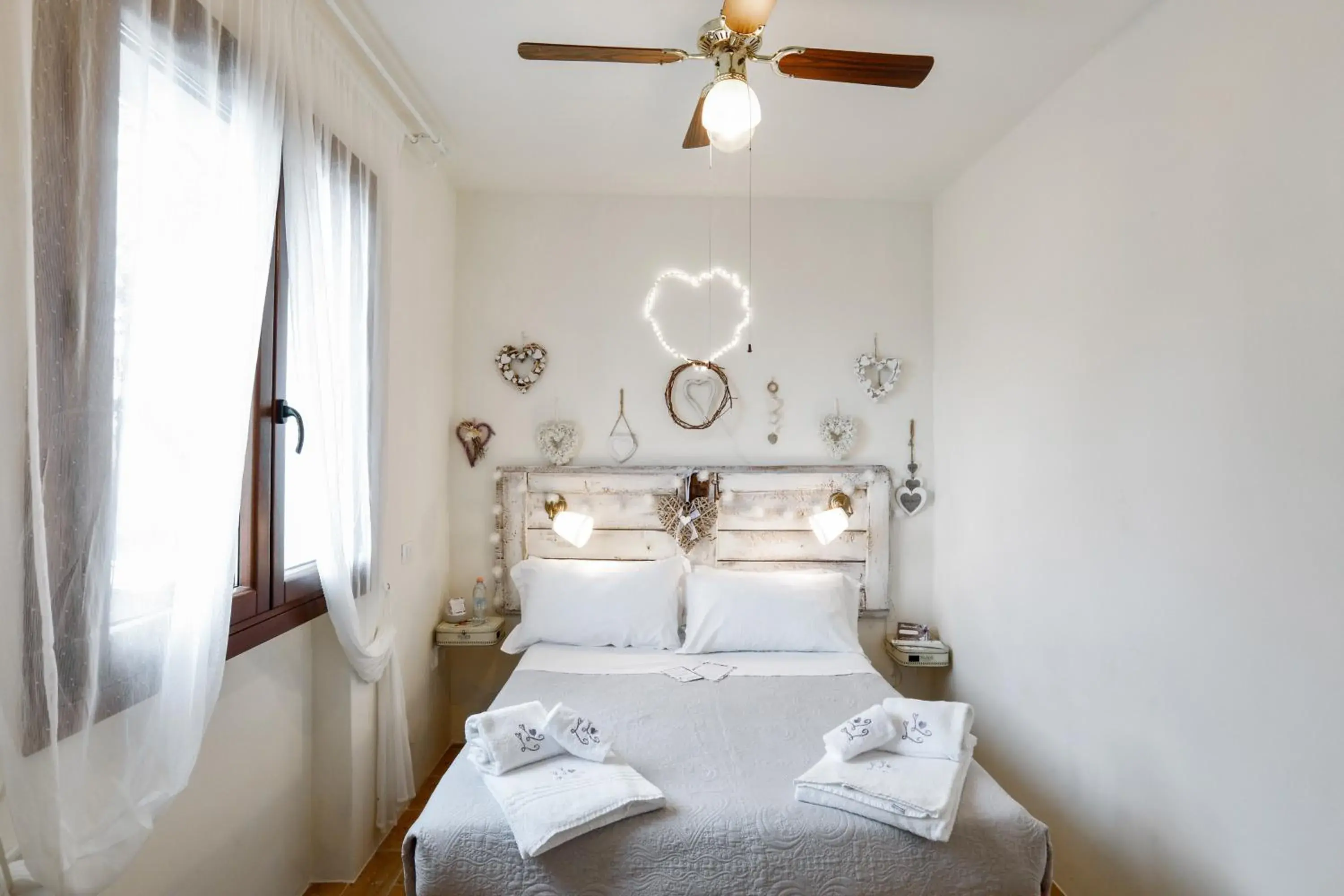 Double Room with Private Bathroom in Locanda della Lavanda Double Room with Private Bathroom in Locanda della Lavanda