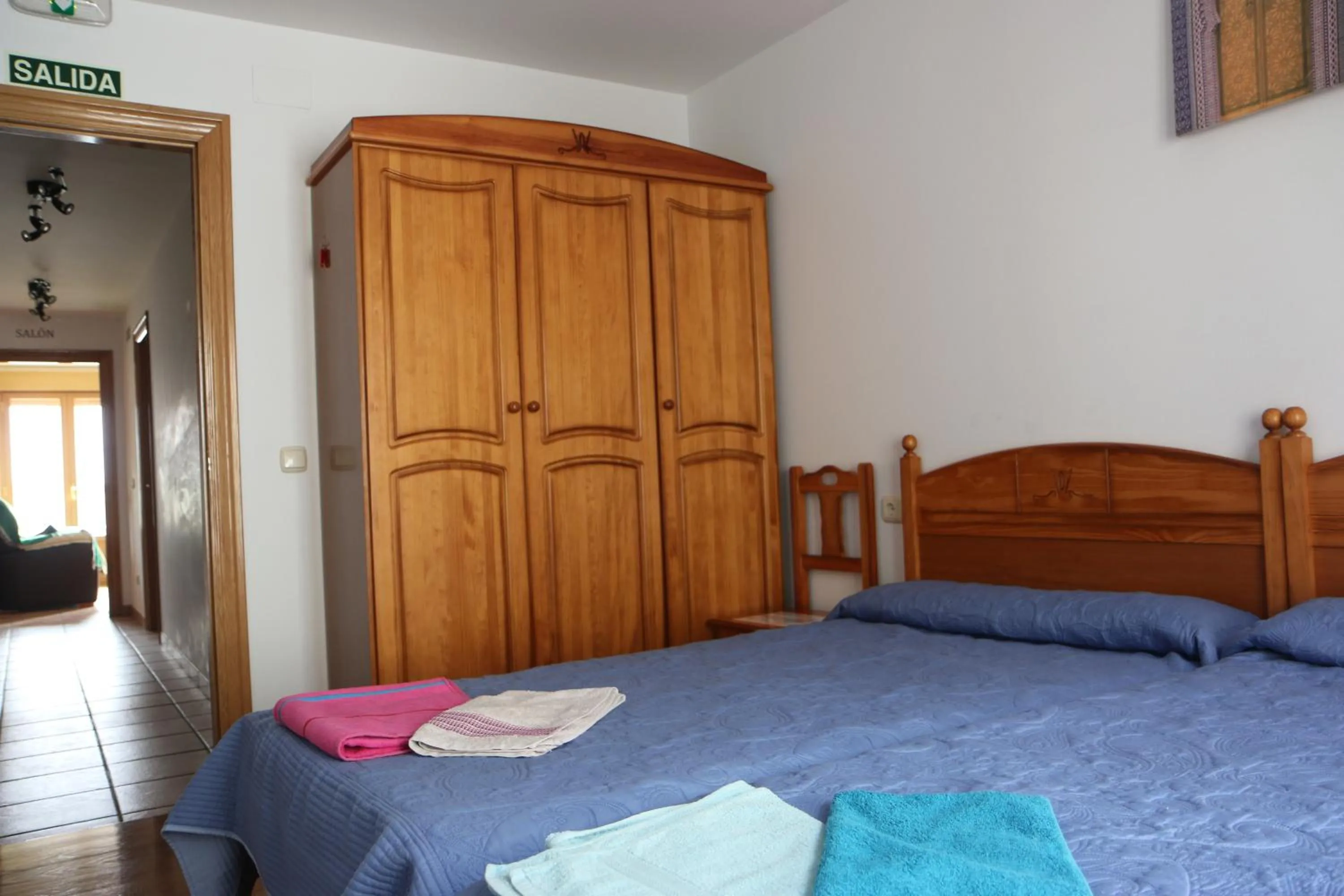 Bed in Hostal La Plaza