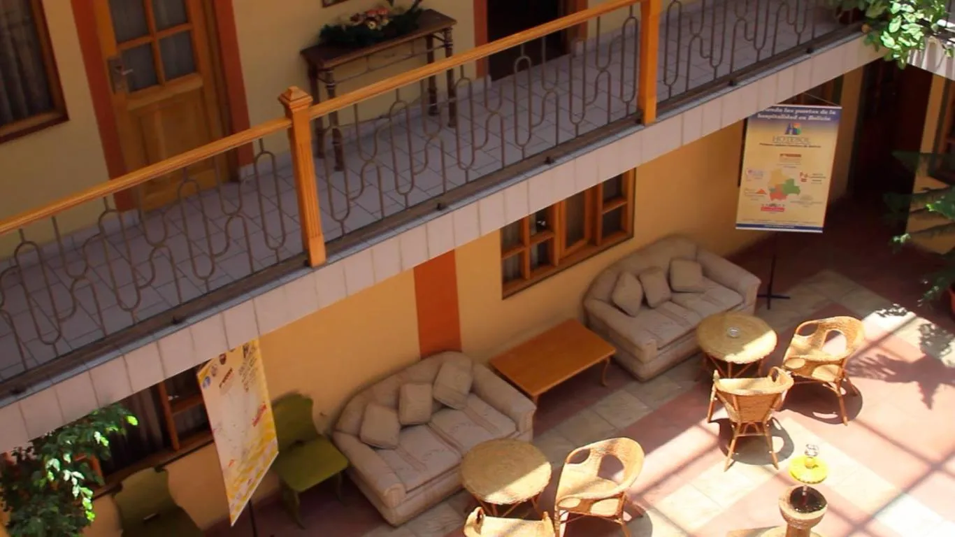 Patio in Hotel Cima Argentum