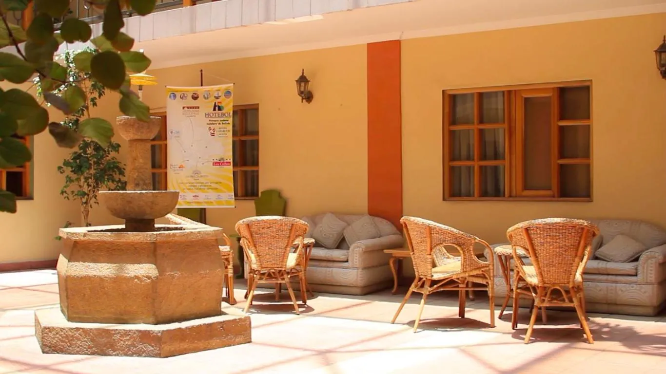 Patio in Hotel Cima Argentum