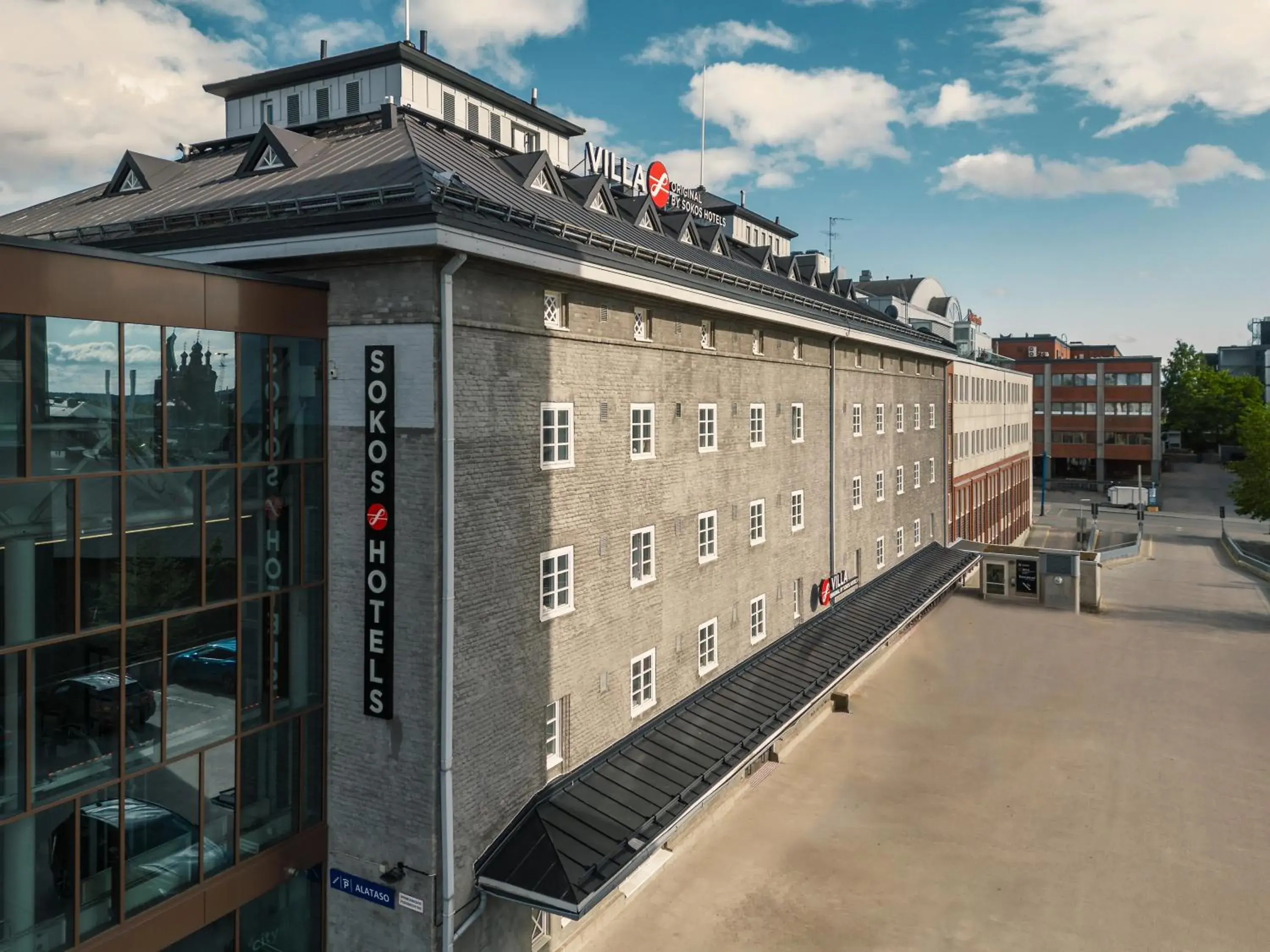 Facade/entrance in Original Sokos Hotel Villa Tampere Facade/entrance in Original Sokos Hotel Villa Tampere