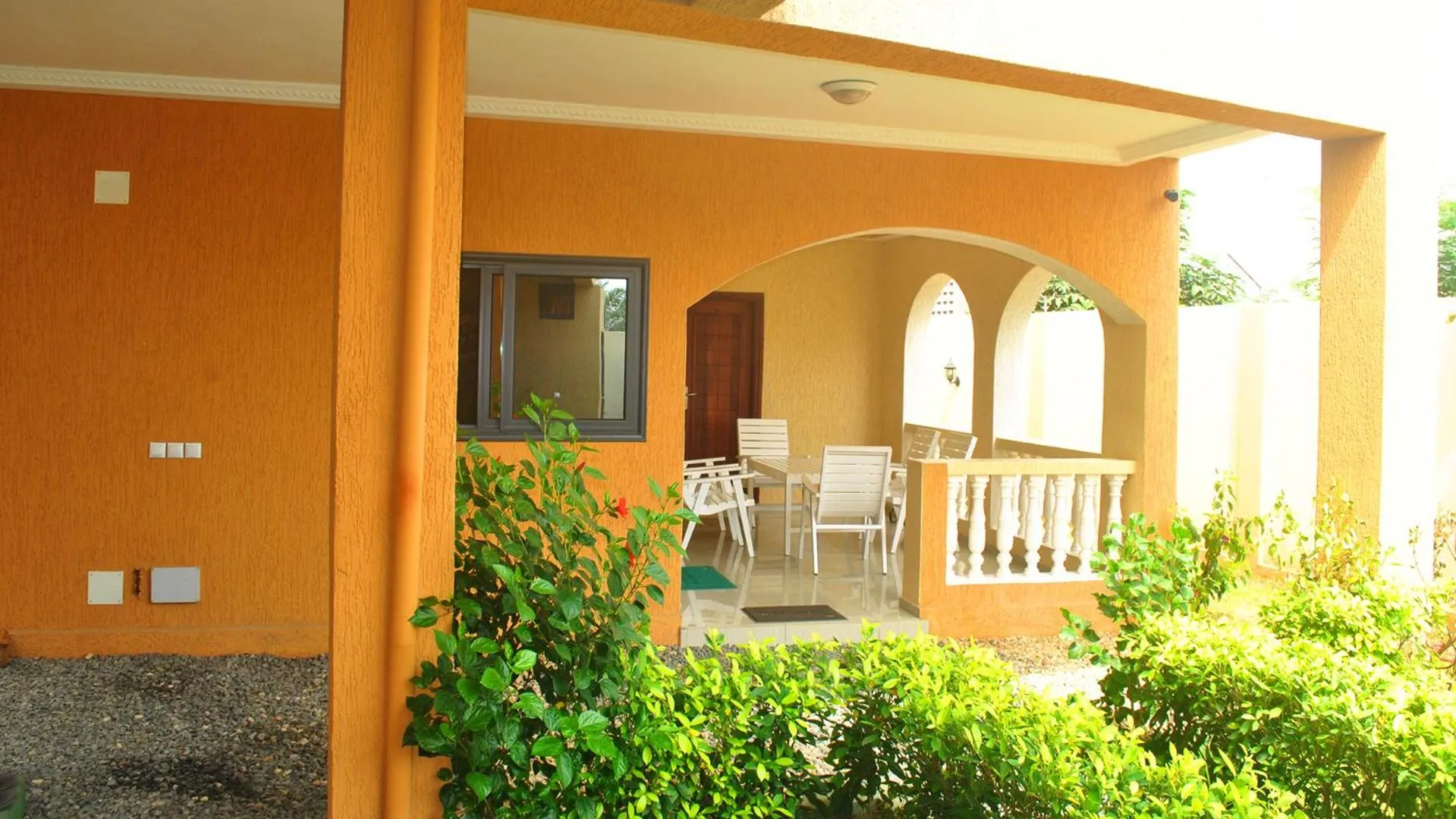 Balcony/Terrace in Villa Beach Avepozo Lome
