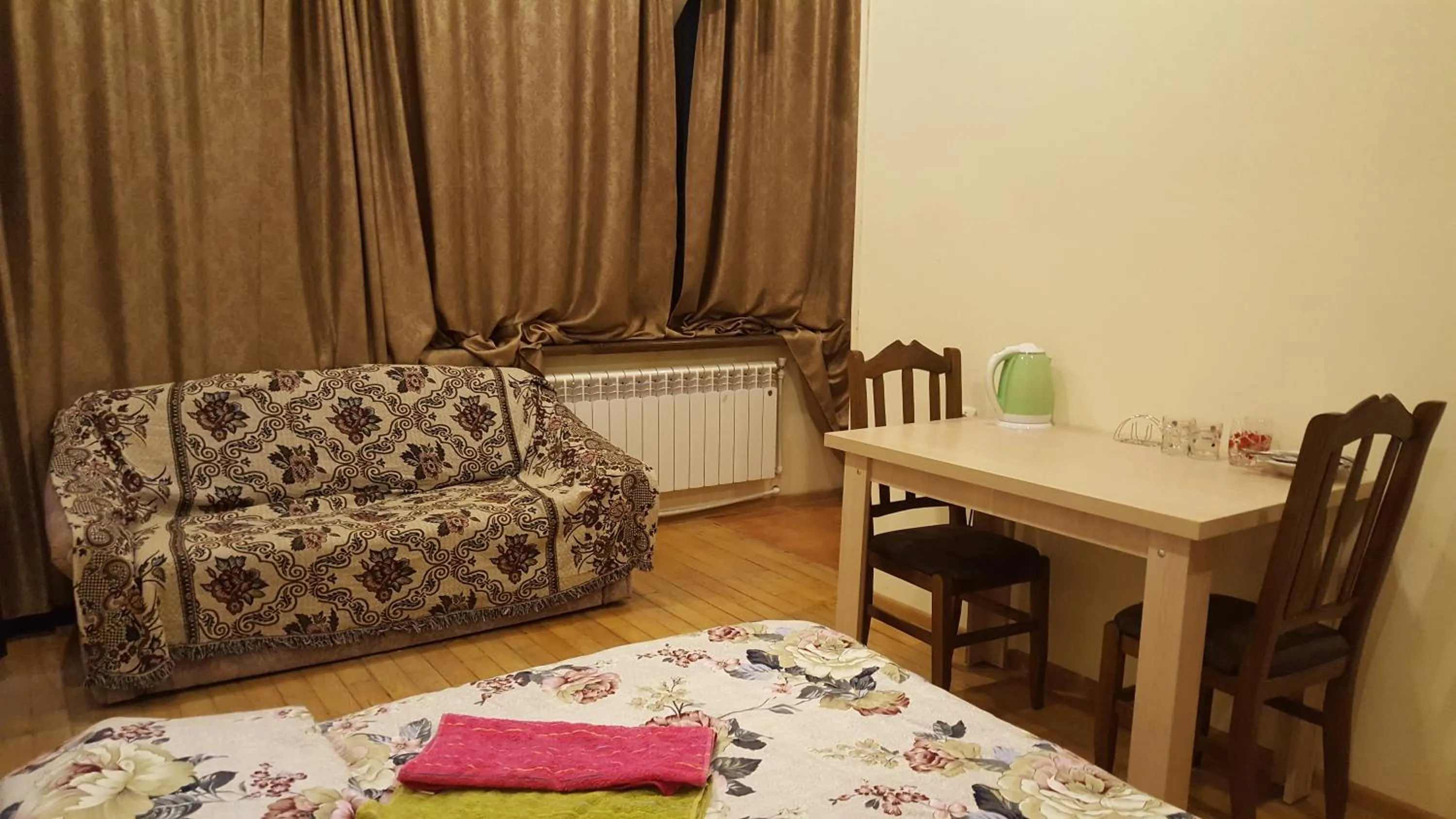 "Green way" Guest house