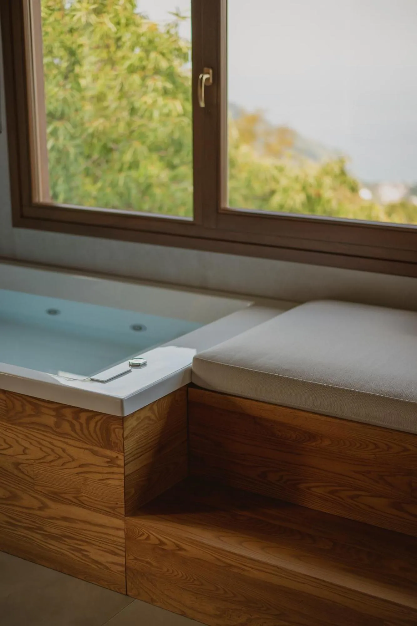 Hot Tub in Adama