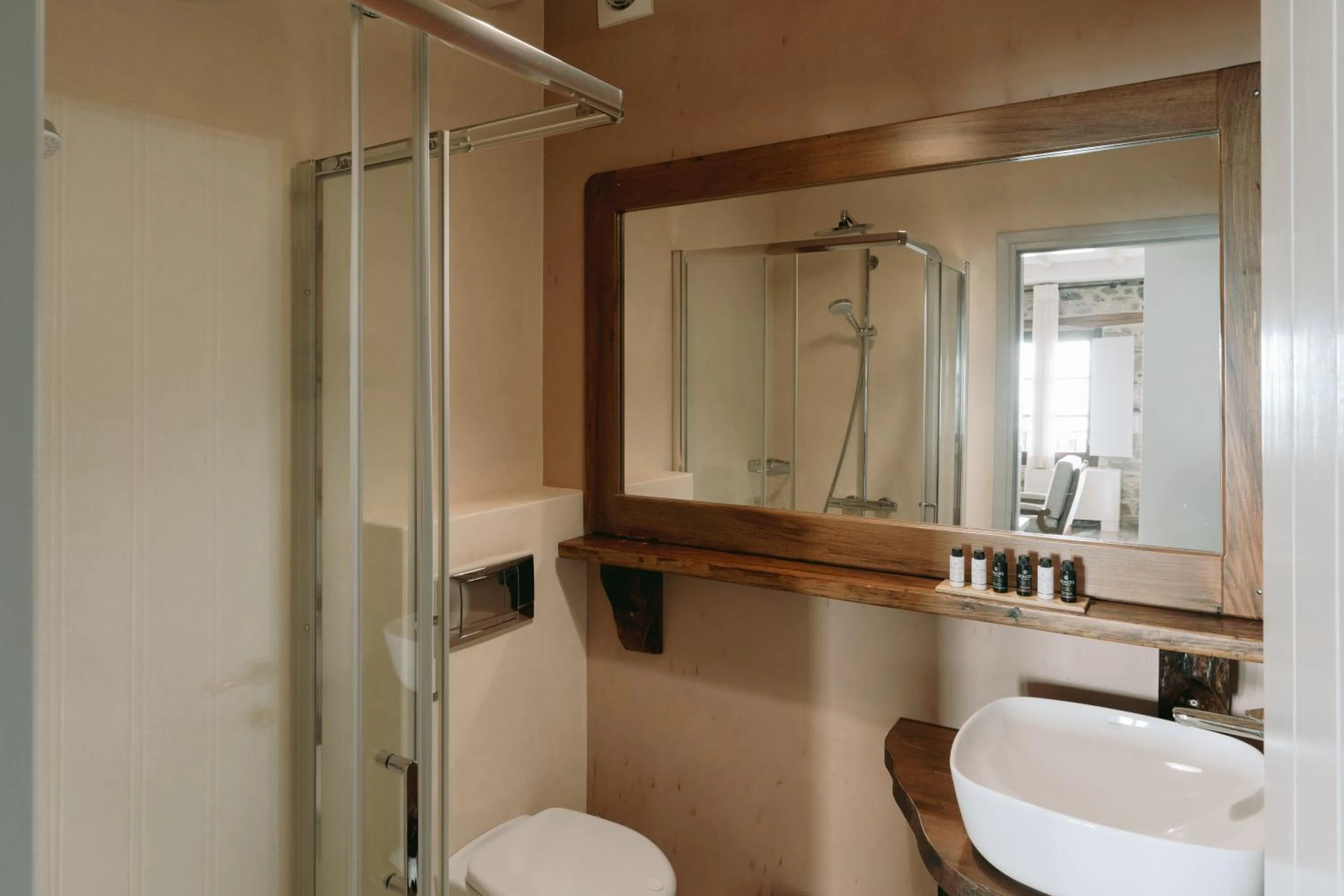 Bathroom in Adama
