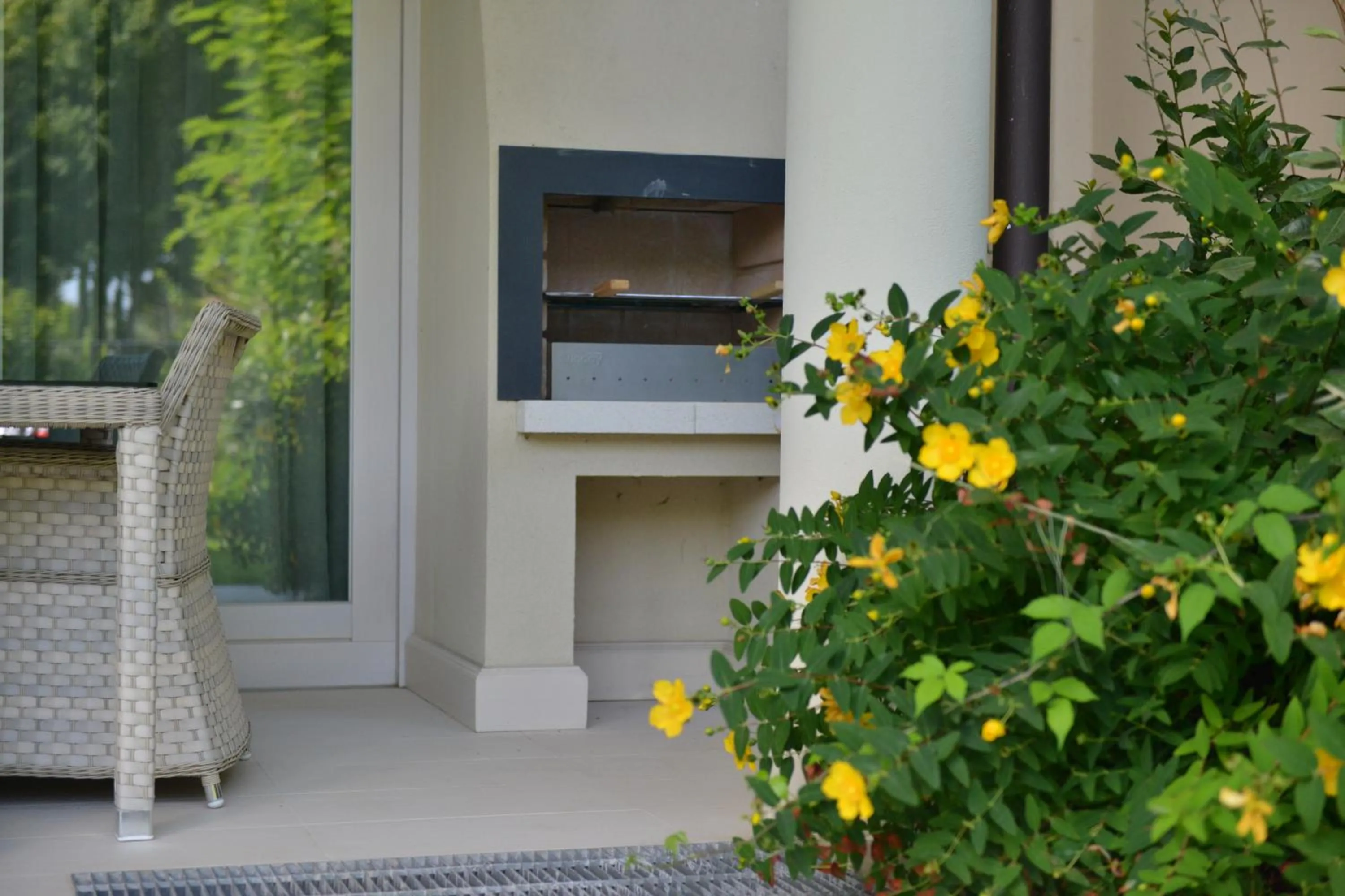 Sirmione Park View Luxury Apartments
