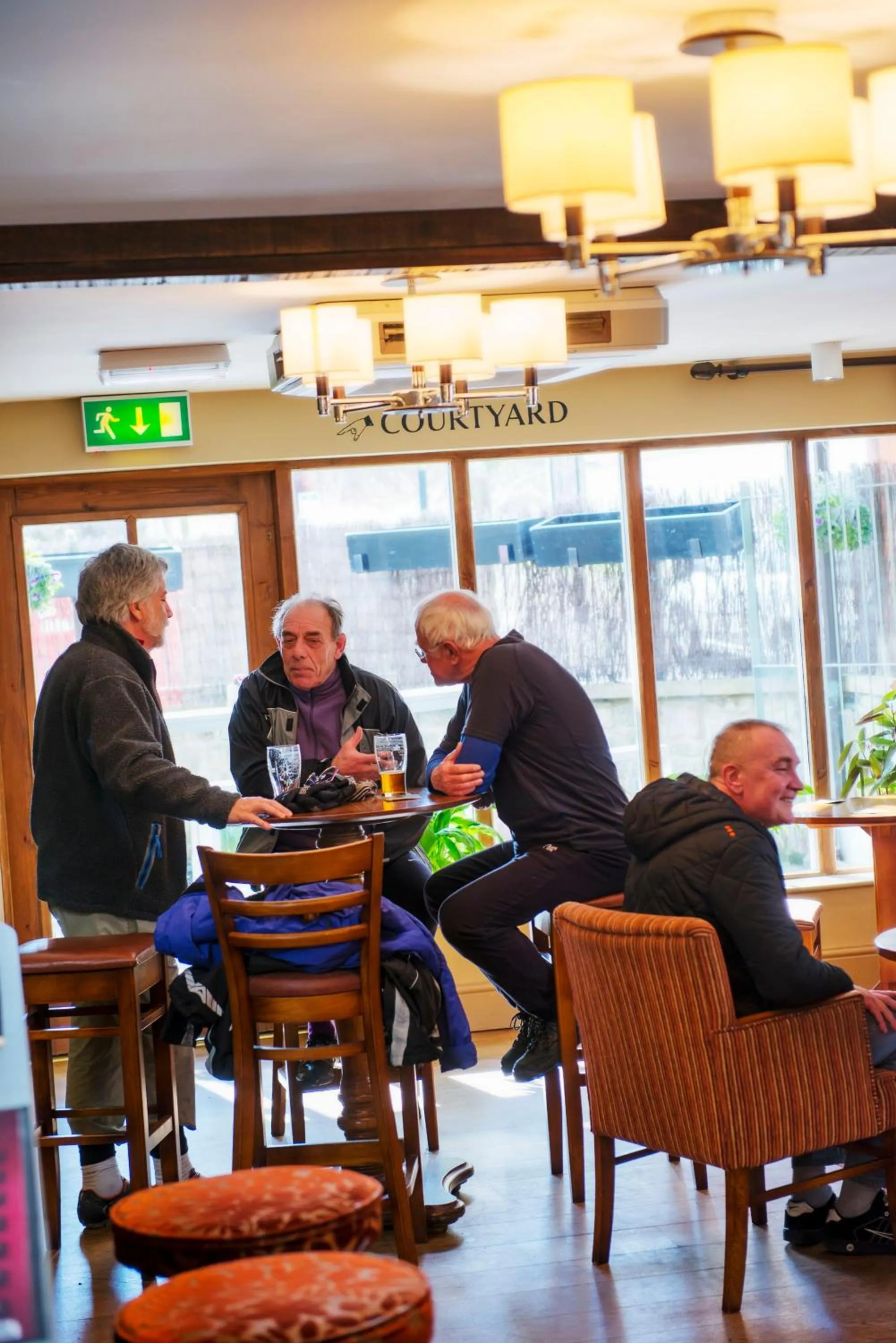 Restaurant/places to eat in Wagon & Horses