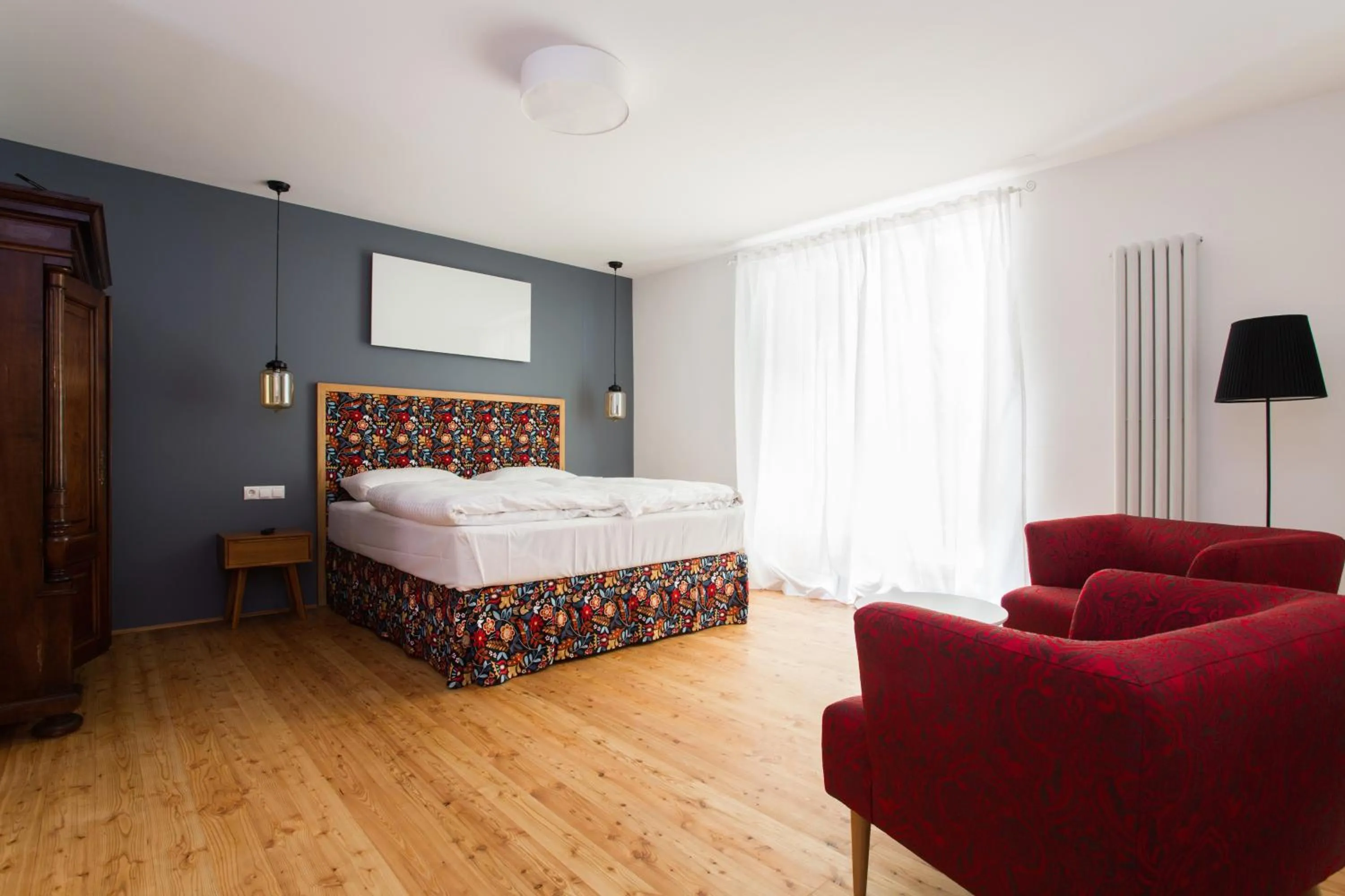 Bedroom, Bed in KIRCHENWIRT an der Weinstrasse - Boutique Hotel
