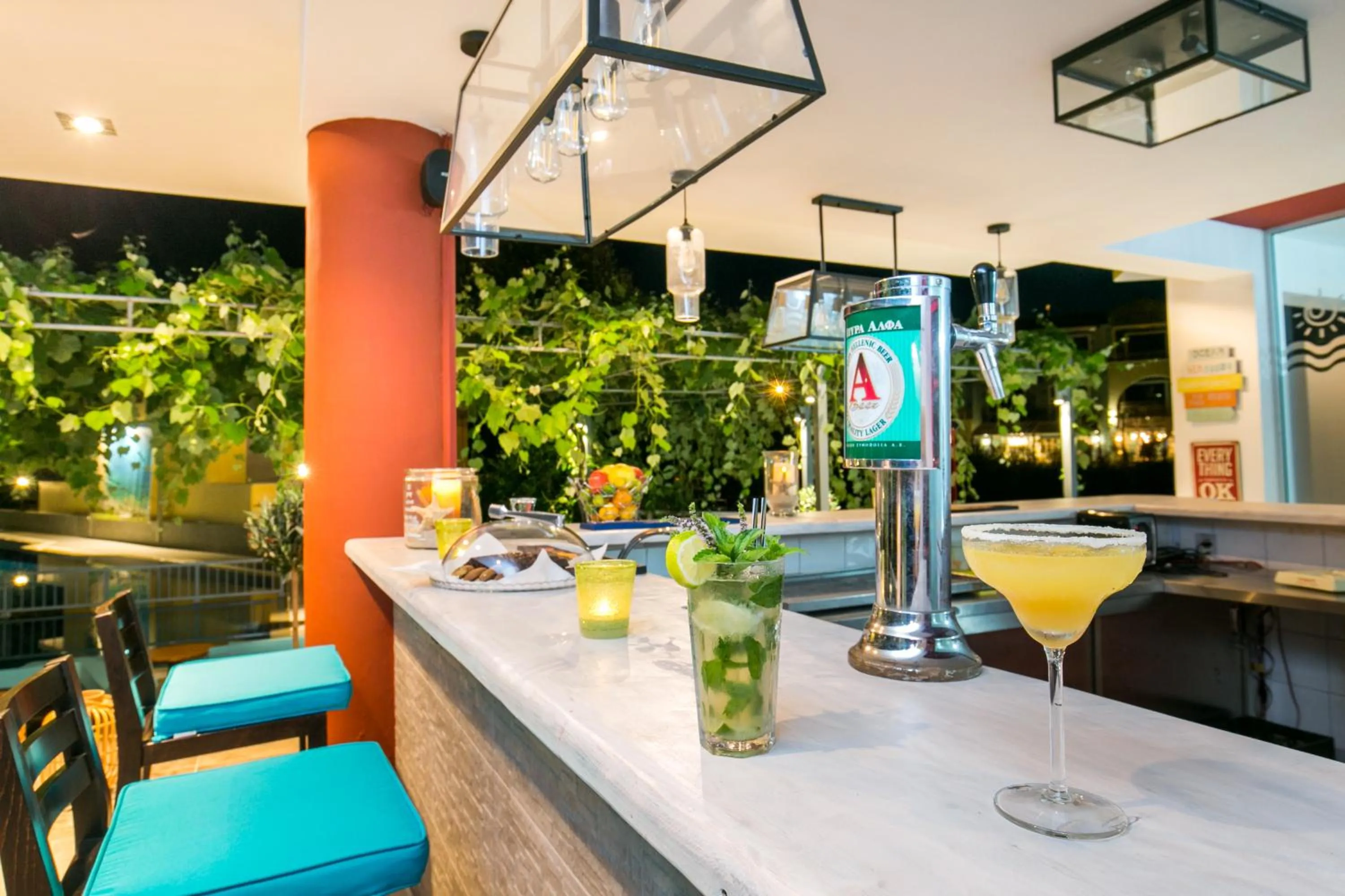 Swimming pool in Thalassies Nouveau