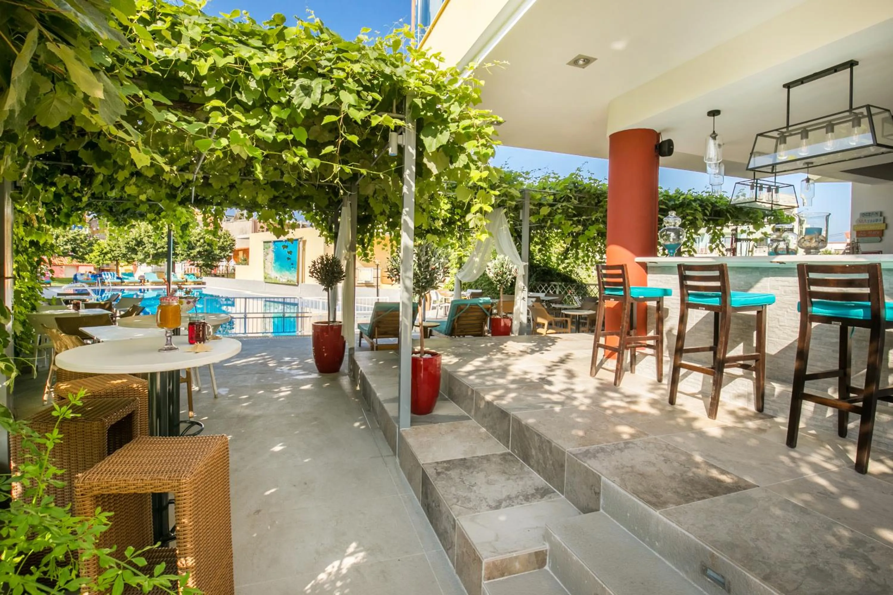 Swimming pool in Thalassies Nouveau