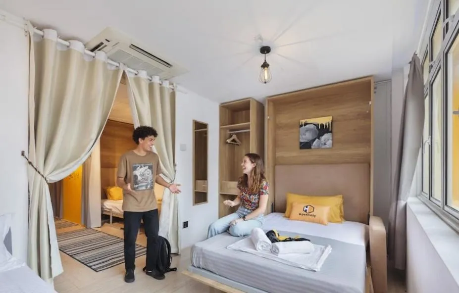 Bed in hipstercity hostel