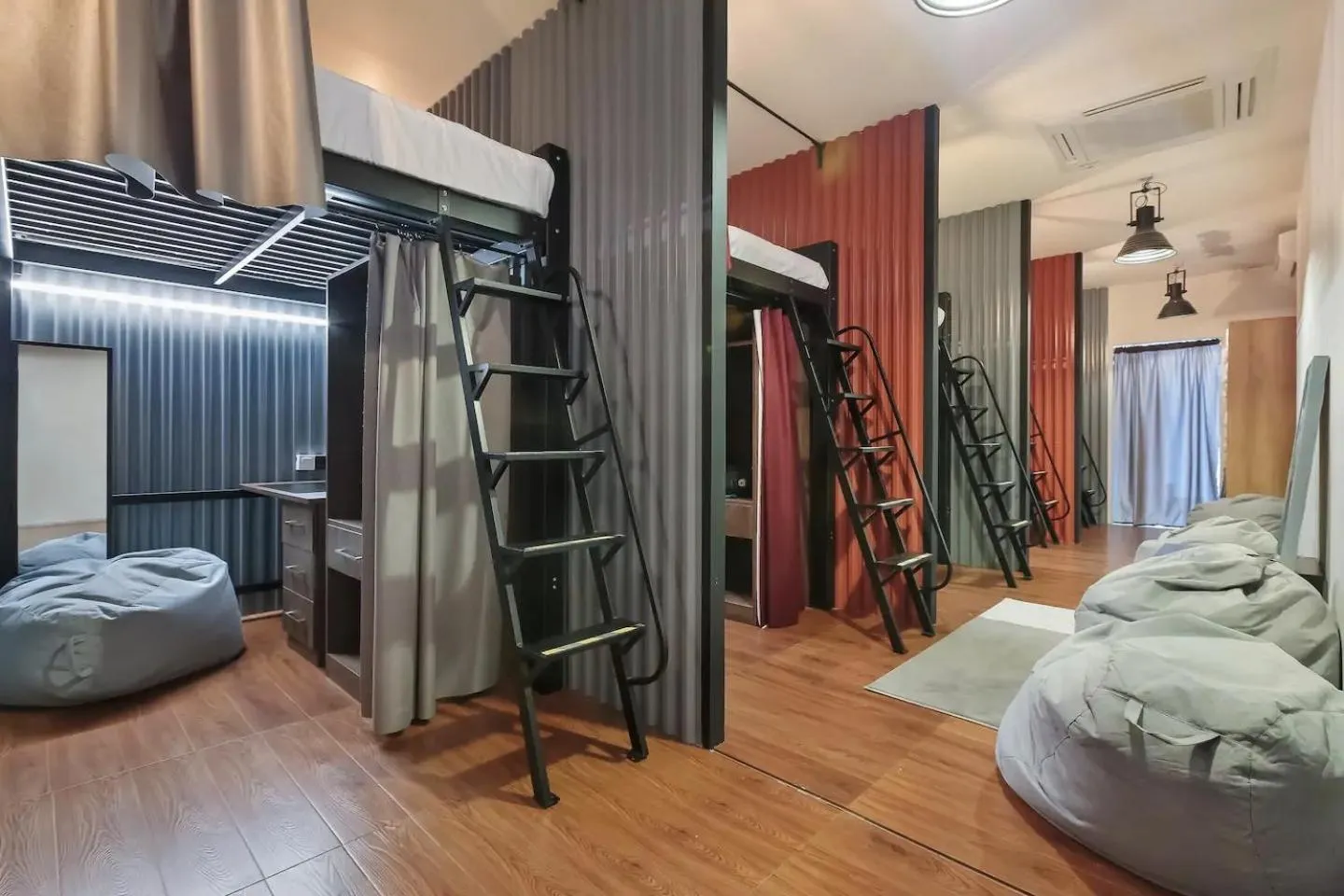 Bedroom in hipstercity hostel