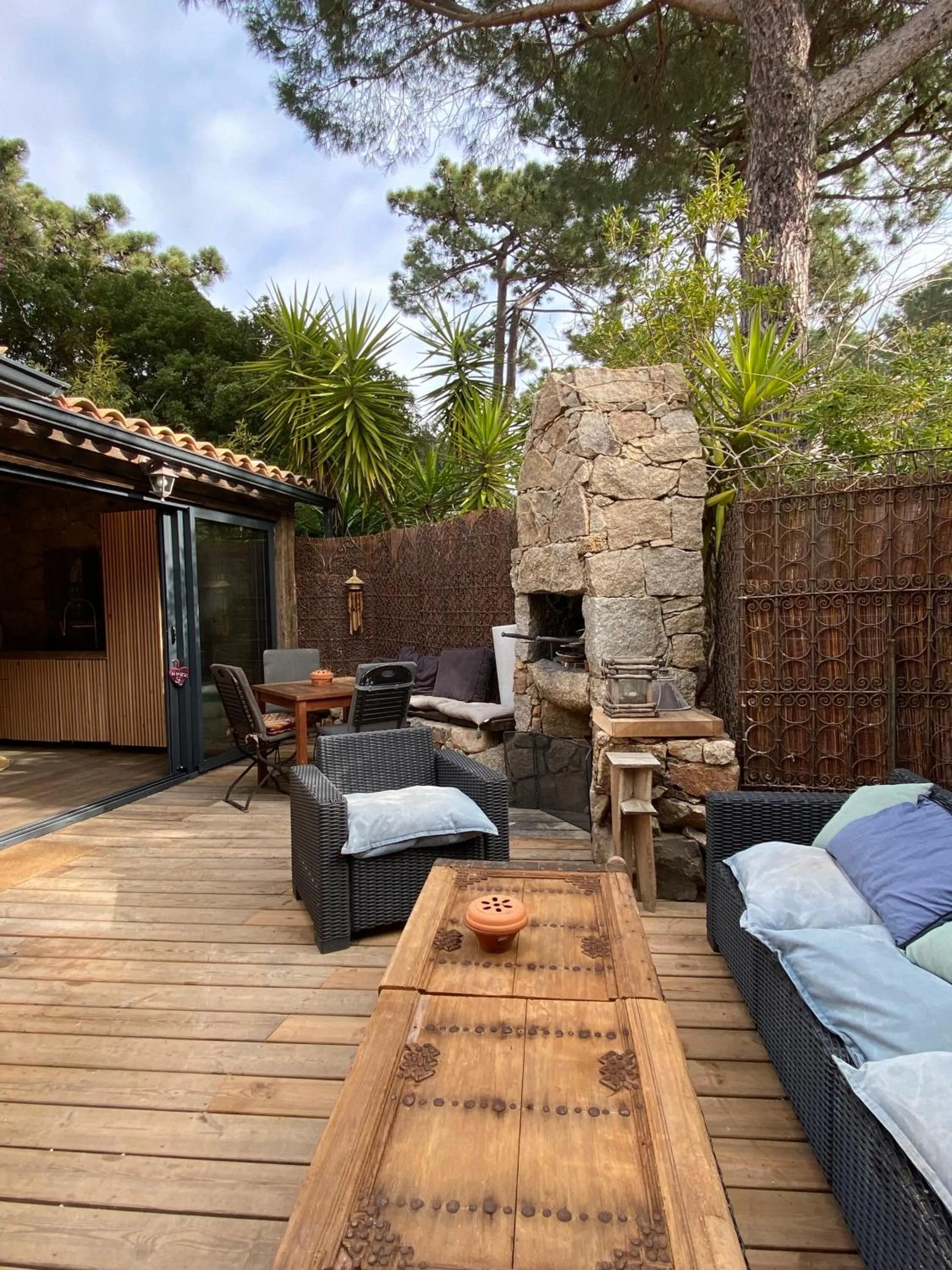 Patio in Maranatha, front de mer avec plage