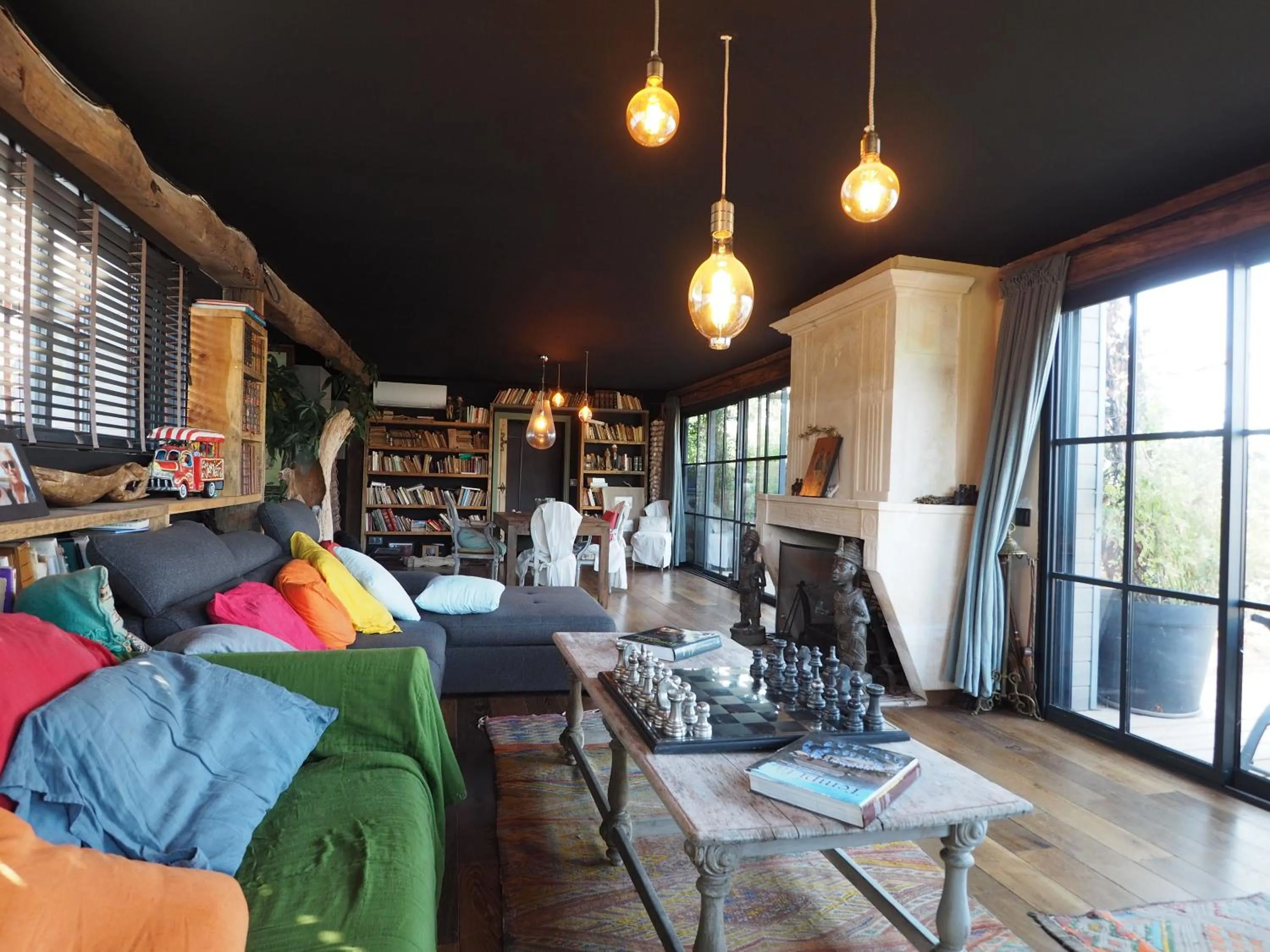 Living room in Maranatha, front de mer avec plage