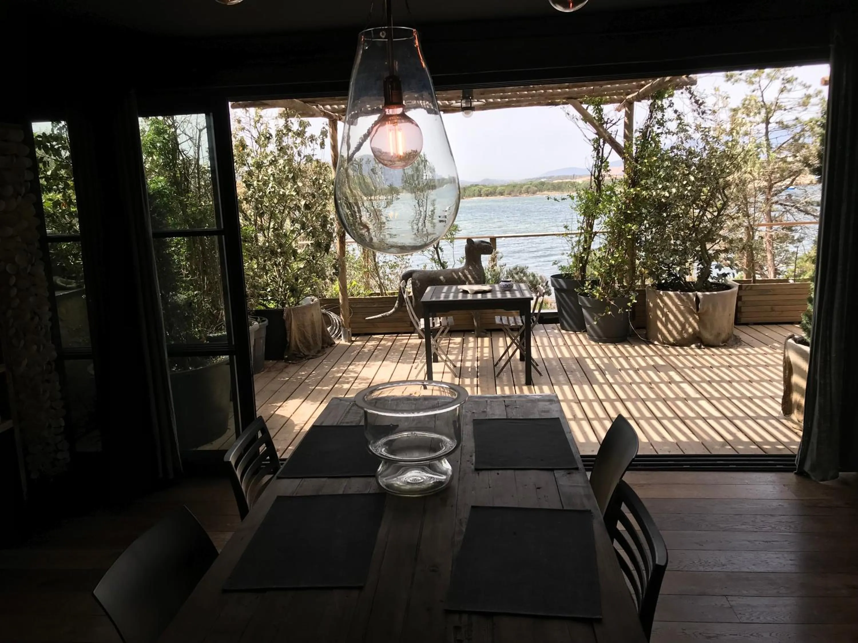 Balcony/Terrace in Maranatha, front de mer avec plage