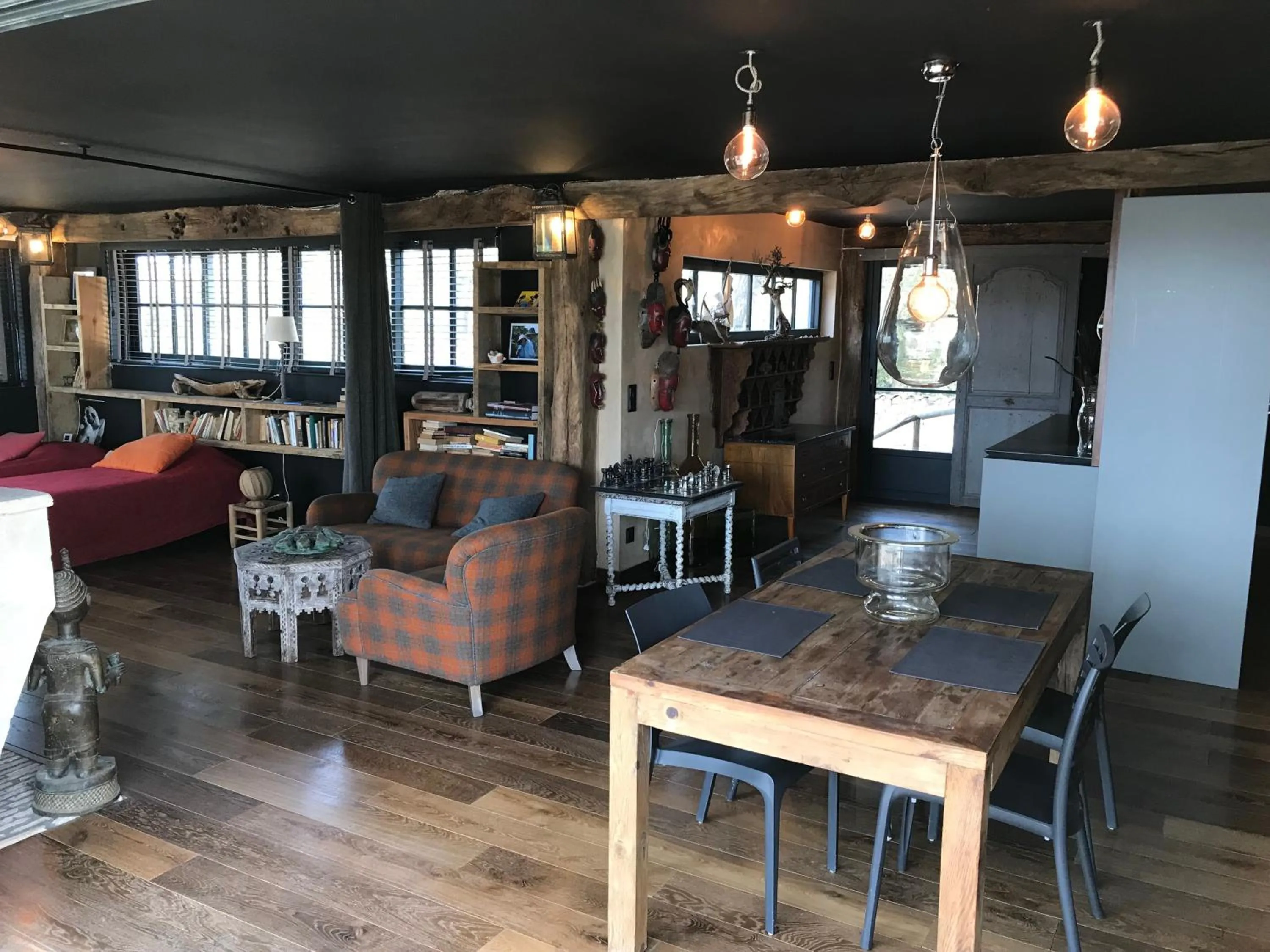 Living room in Maranatha, front de mer avec plage