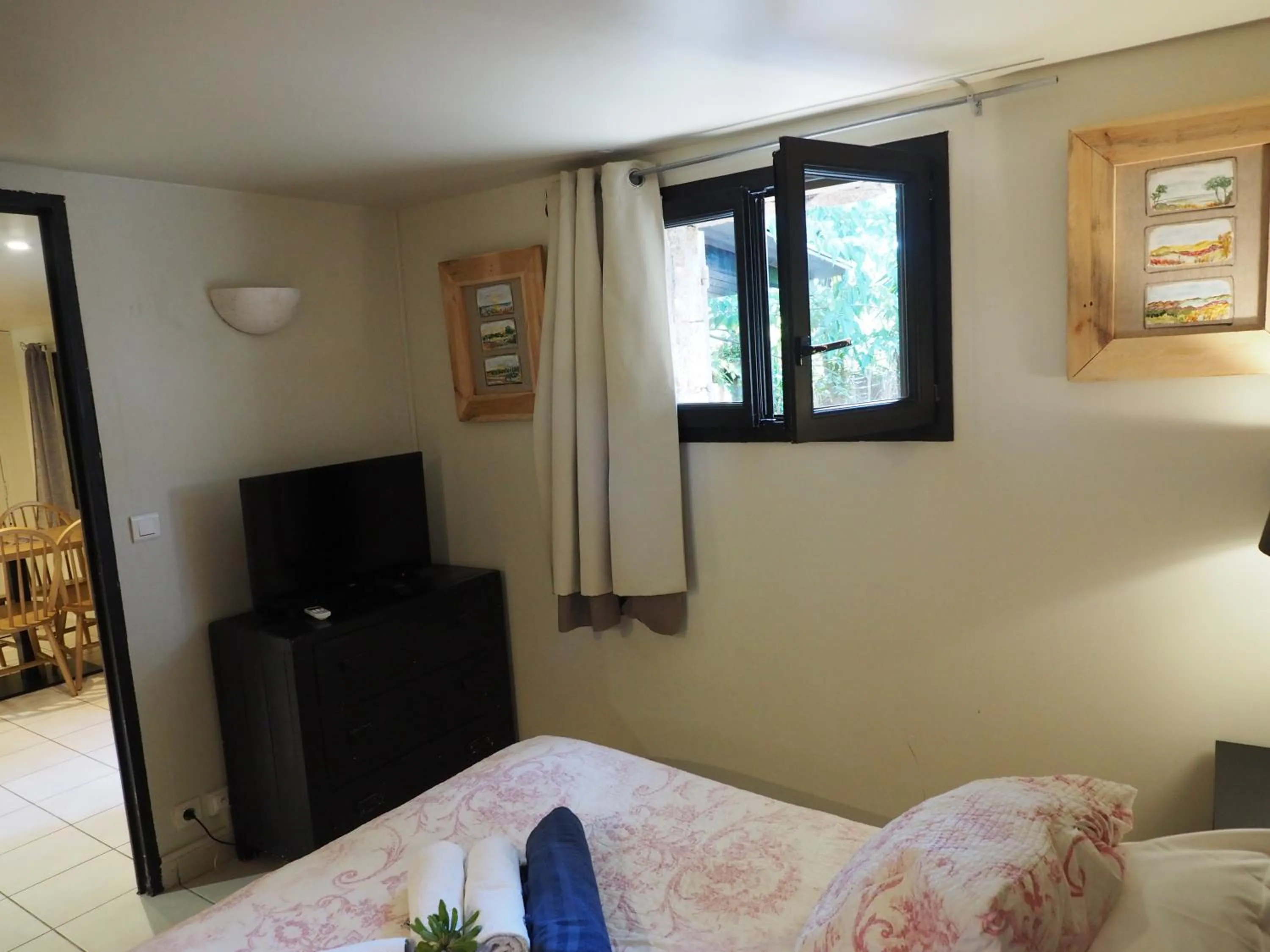 Bedroom, Bed in Maranatha, front de mer avec plage