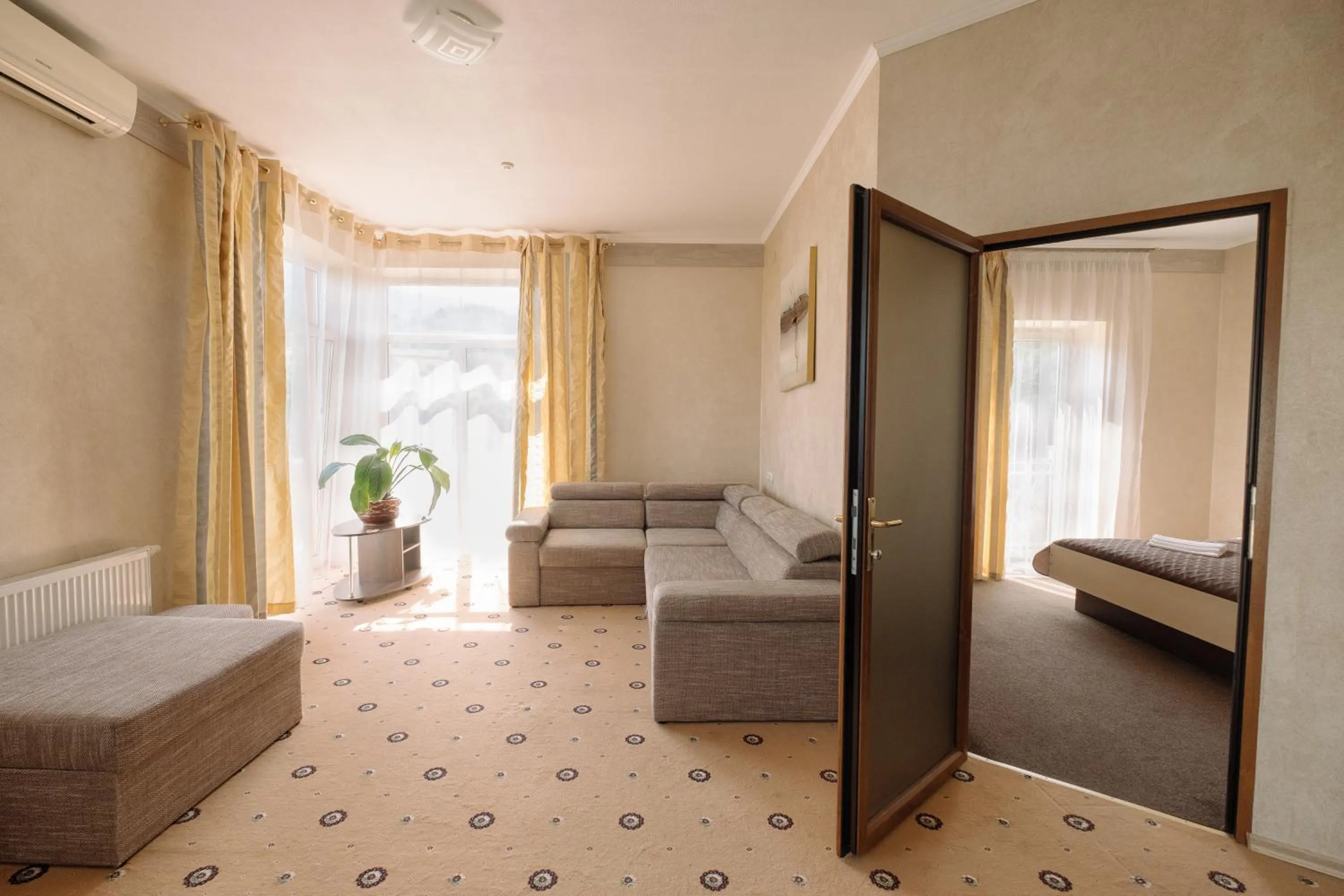 Bed in SPA Hotel Zhyva Voda