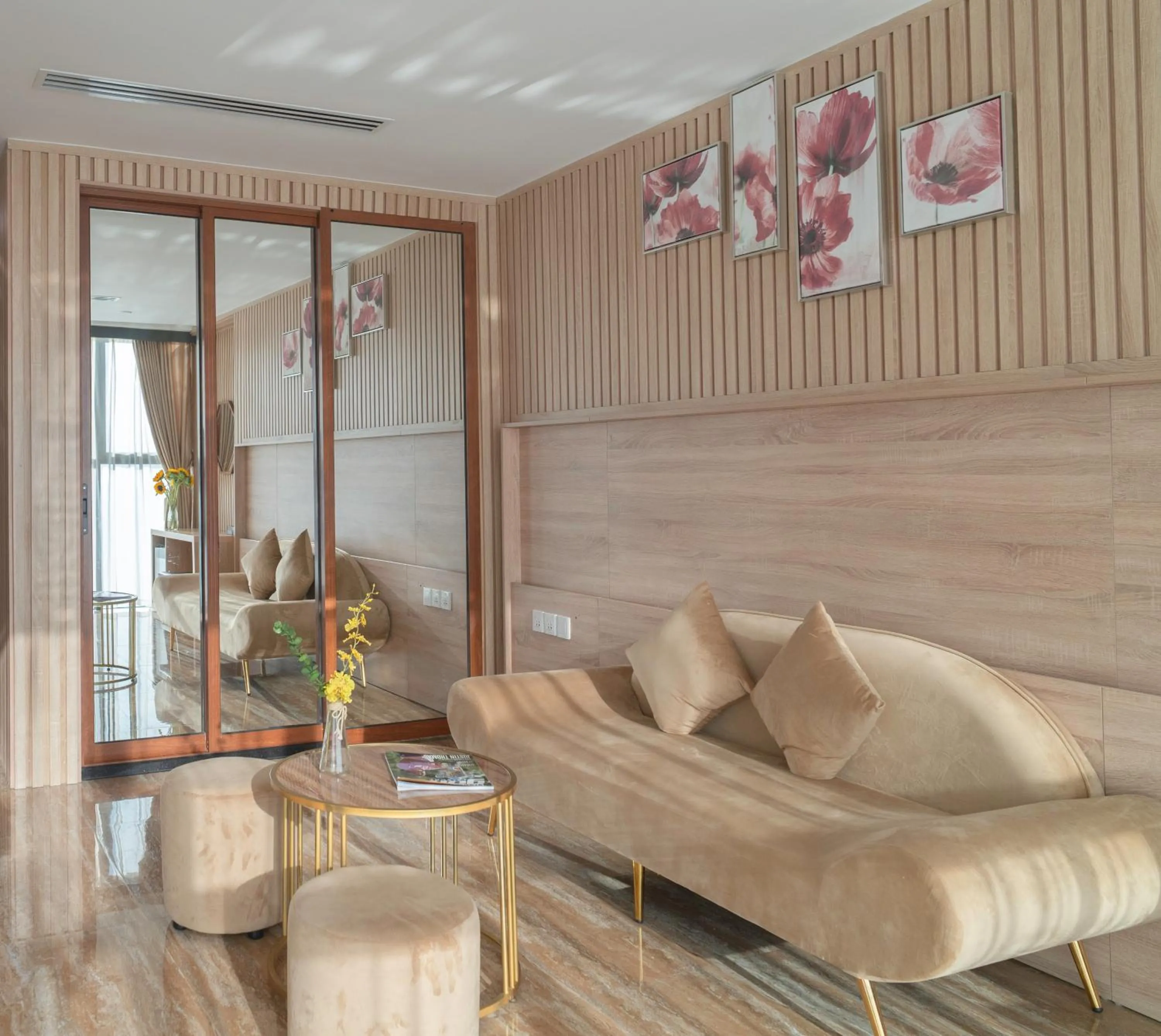 VIP in Emerald Bay Hotel & Spa Nha Trang