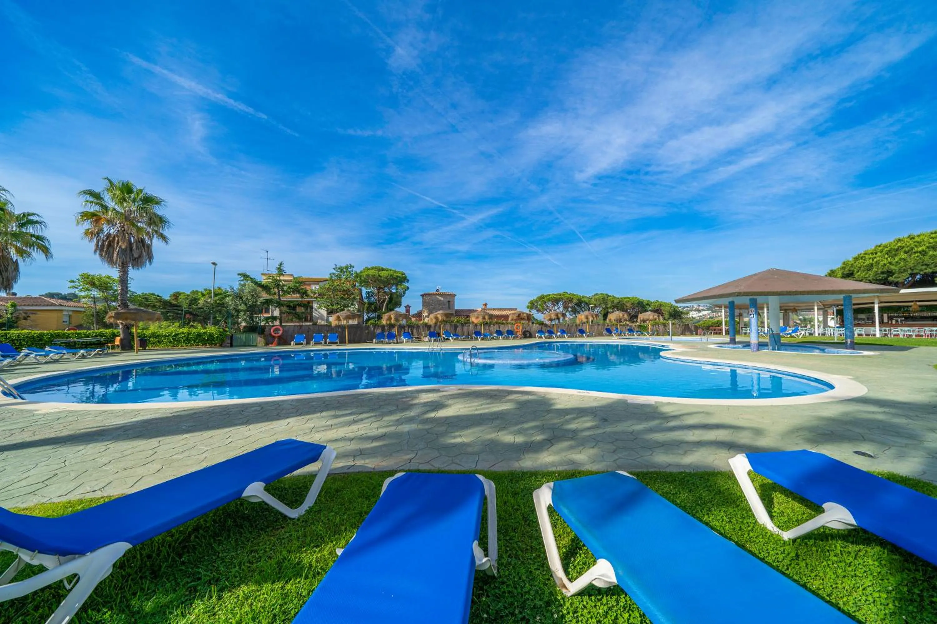 Pool view in AR Bolero park
