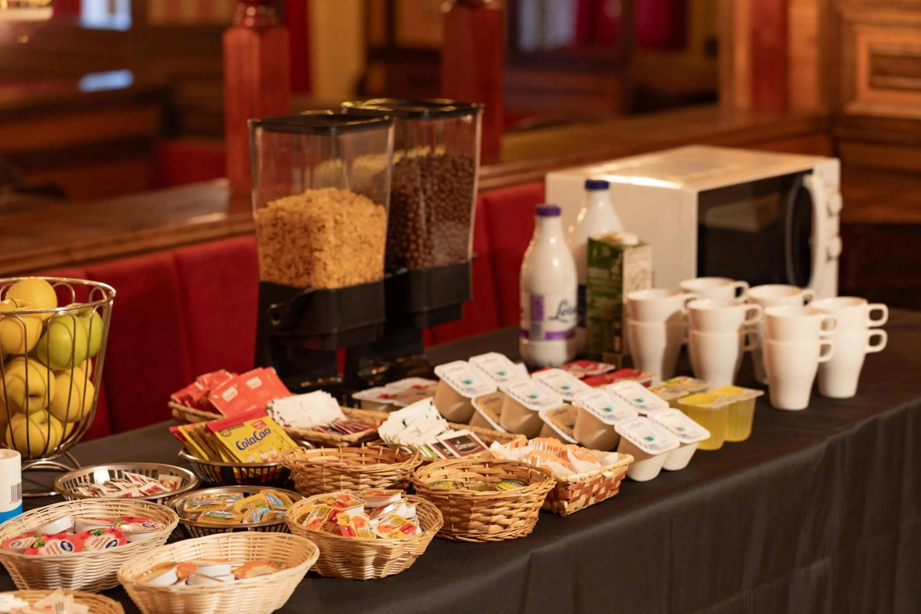 Breakfast in AR Bolero park