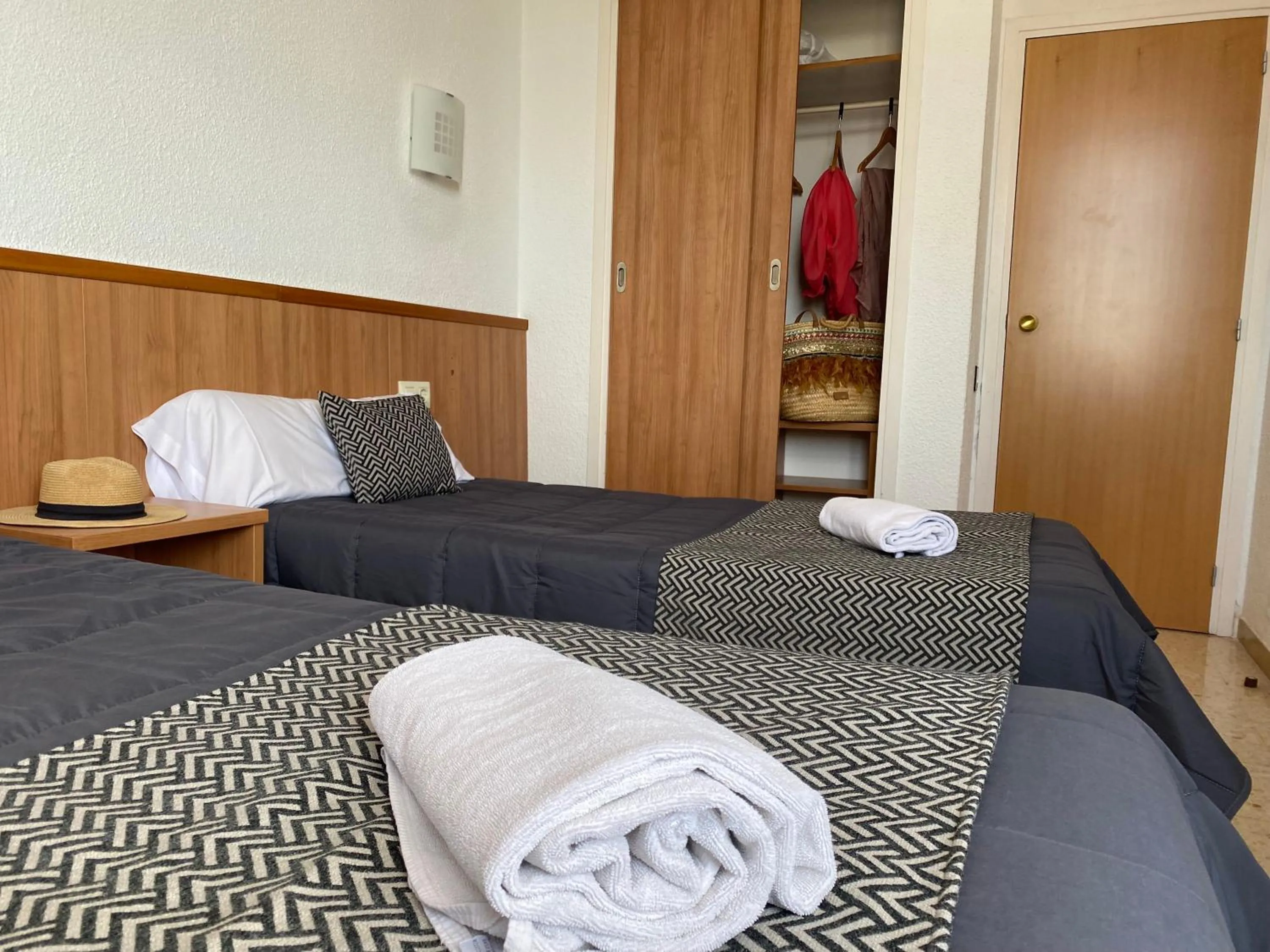 Bedroom, Bed in AR Bolero park