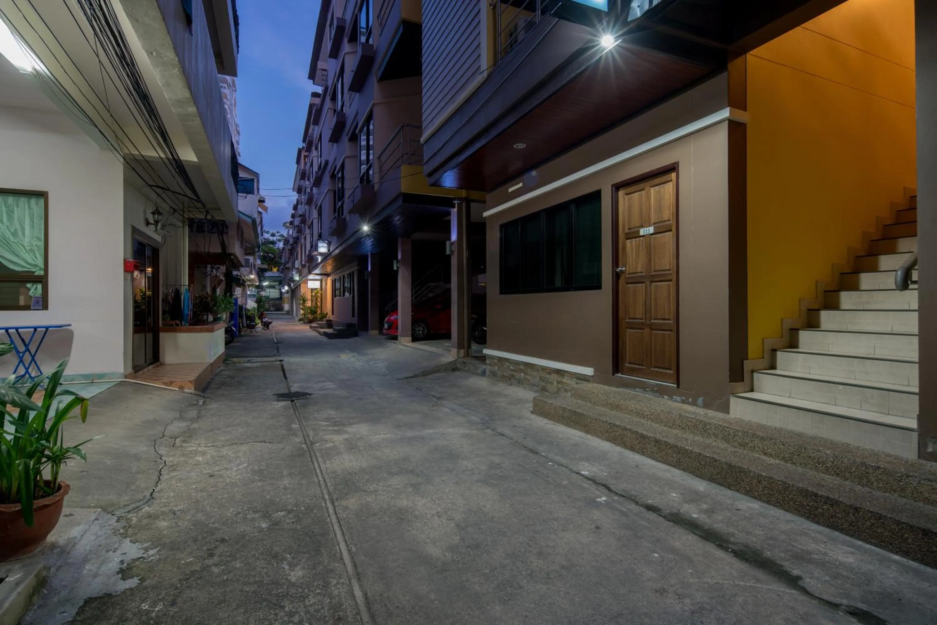 Facade/entrance in Amarin Hotel Patong