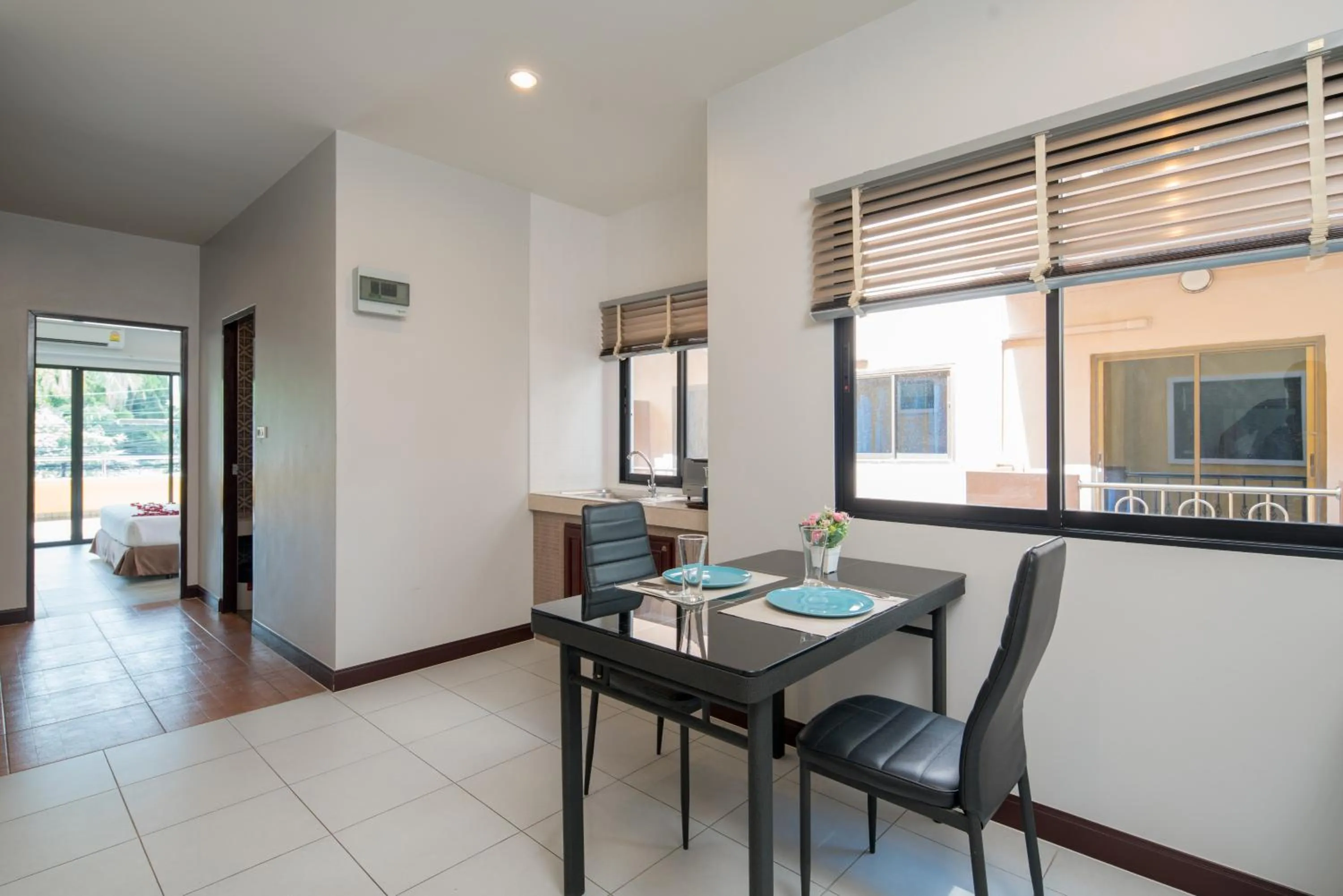 Kitchen or kitchenette in Amarin Hotel Patong