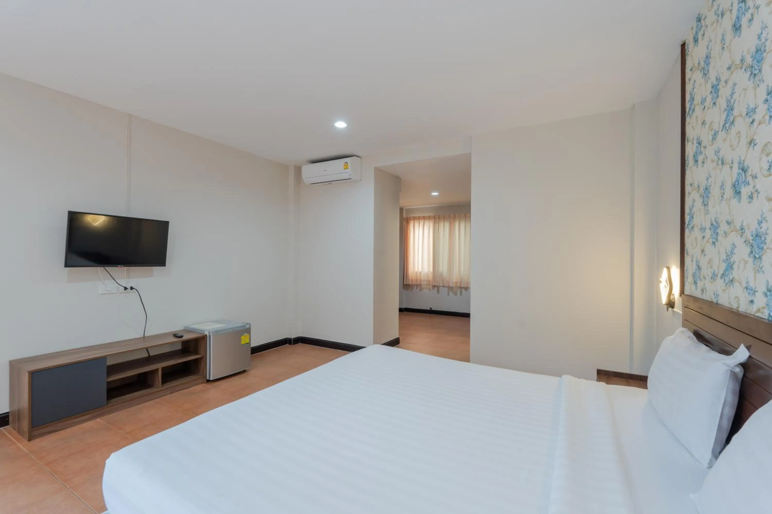 Bed in Amarin Hotel Patong