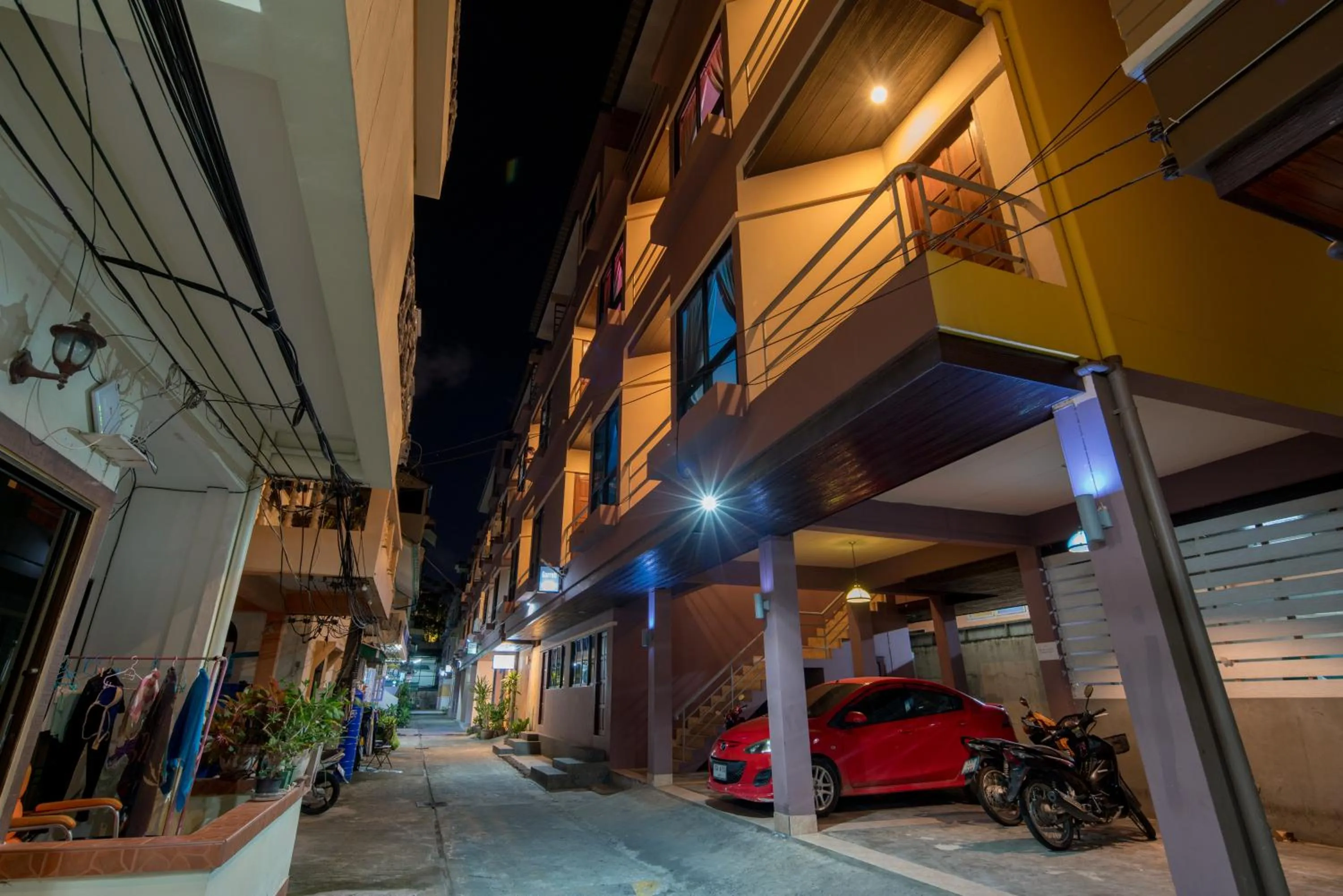 Facade/entrance in Amarin Hotel Patong
