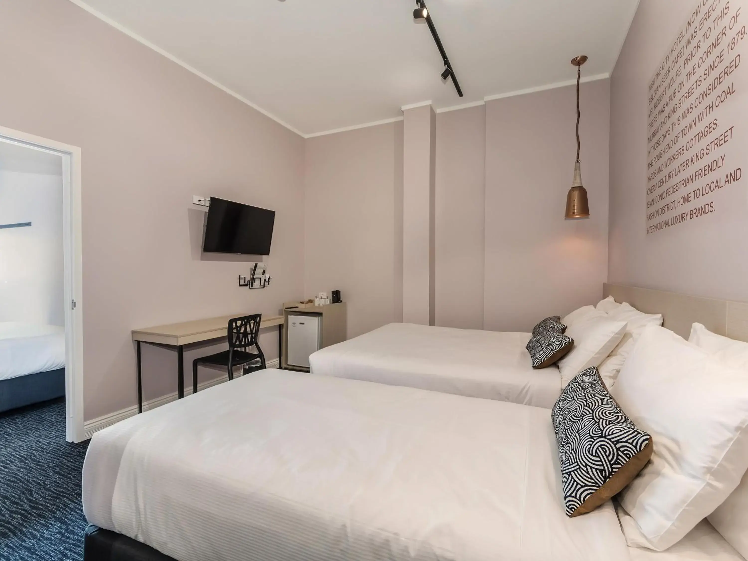 Bedroom, Bed in Nightcap at Belgian Beer Cafe Bedroom, Bed in Nightcap at Belgian Beer Cafe