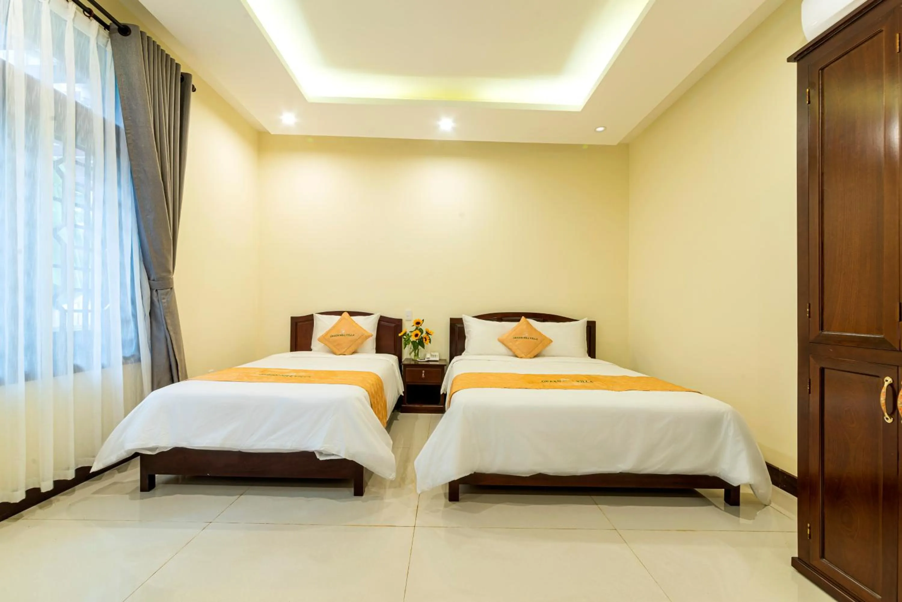 Bed in Green Hill Villa