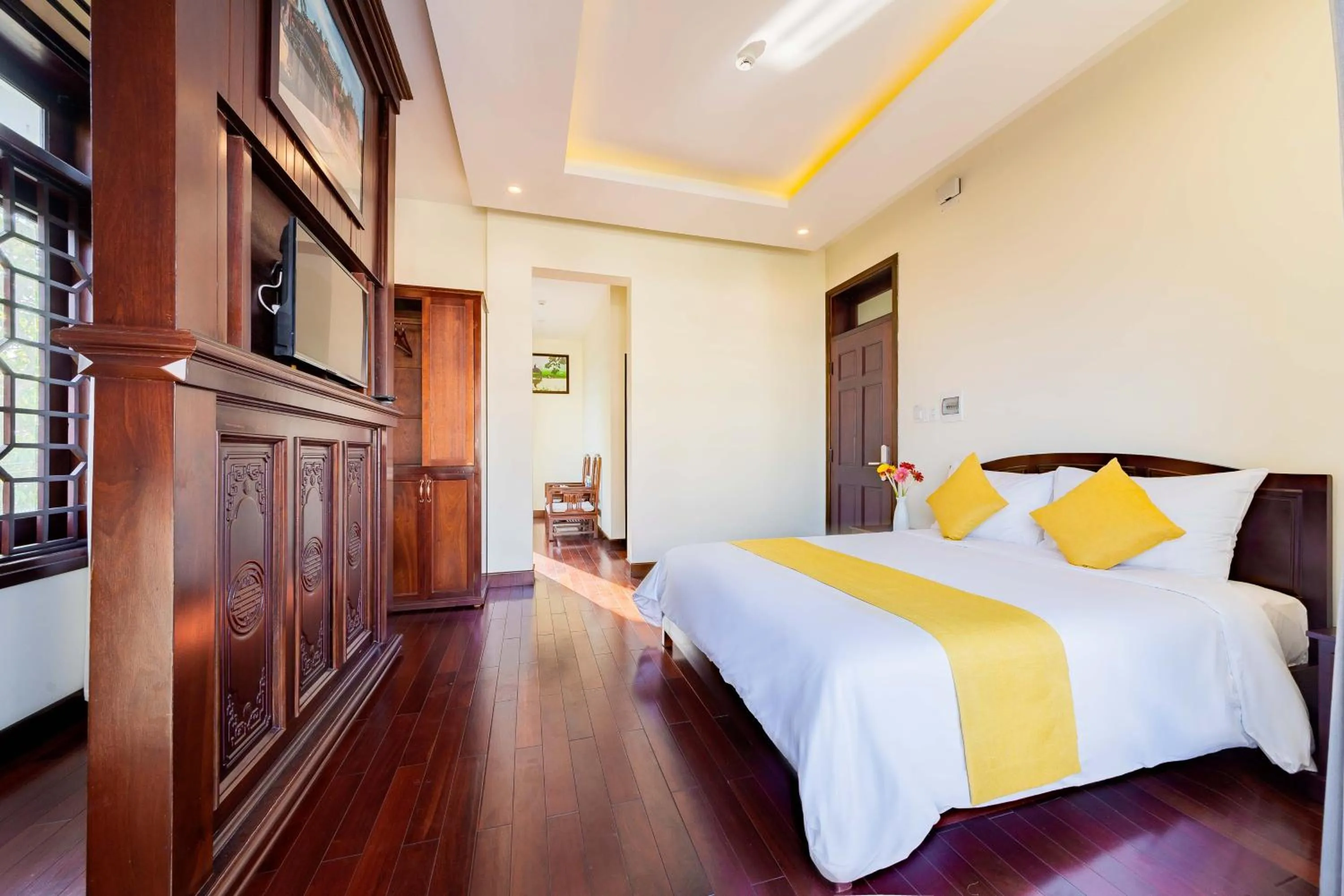 Bed in Green Hill Villa