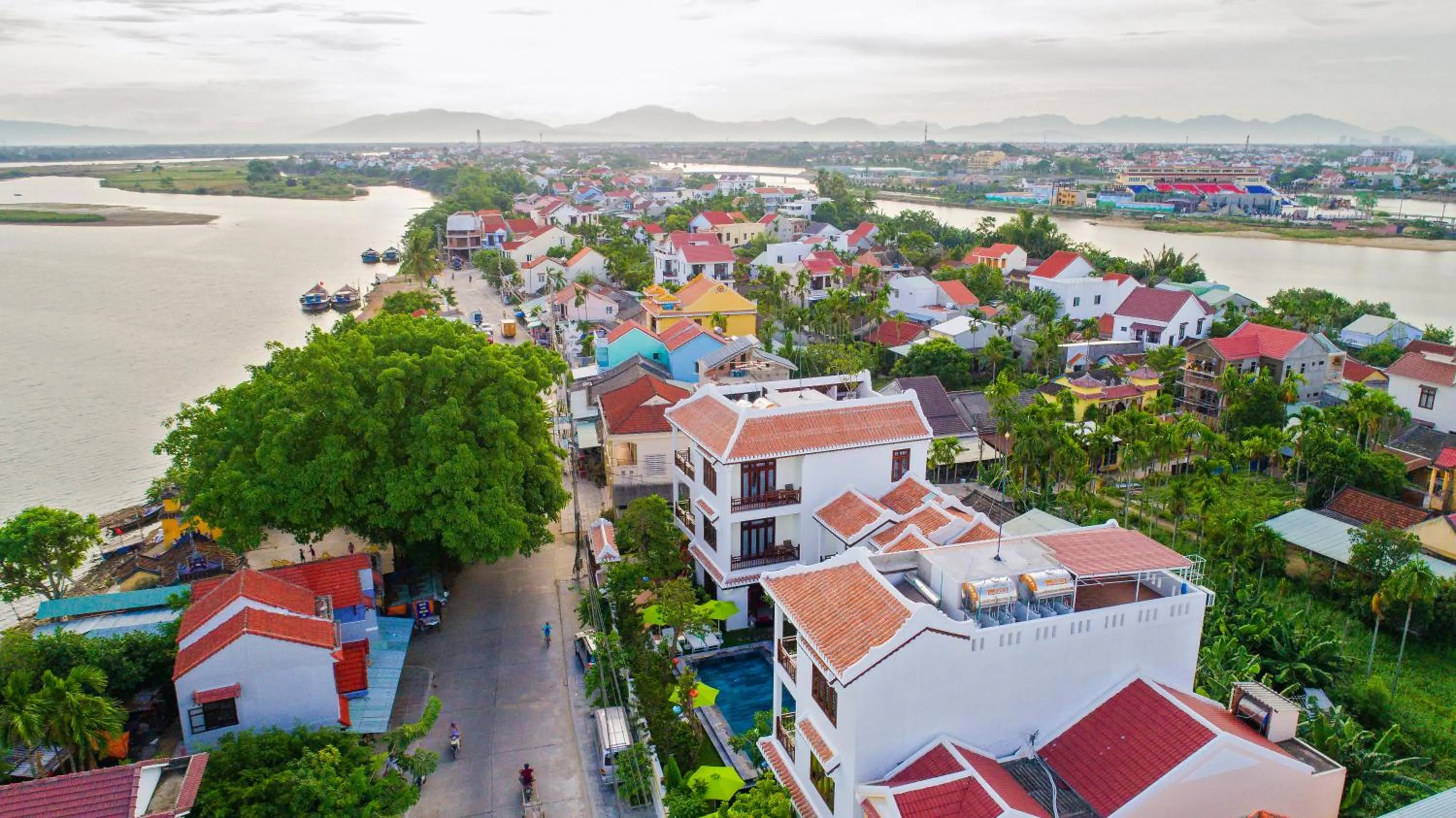 Street view in Green Hill Villa