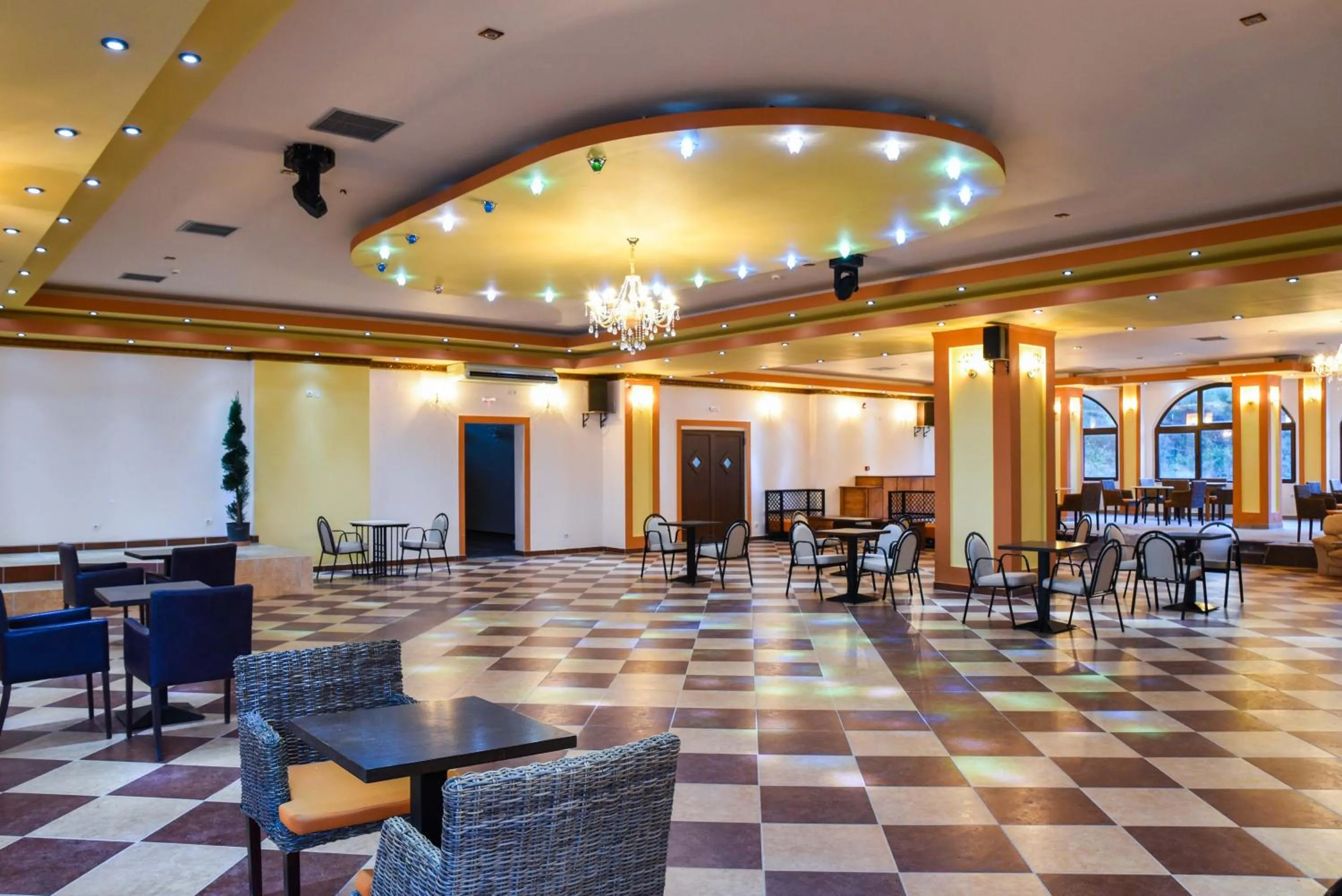 Communal lounge/ TV room in Chrysoula Hotel