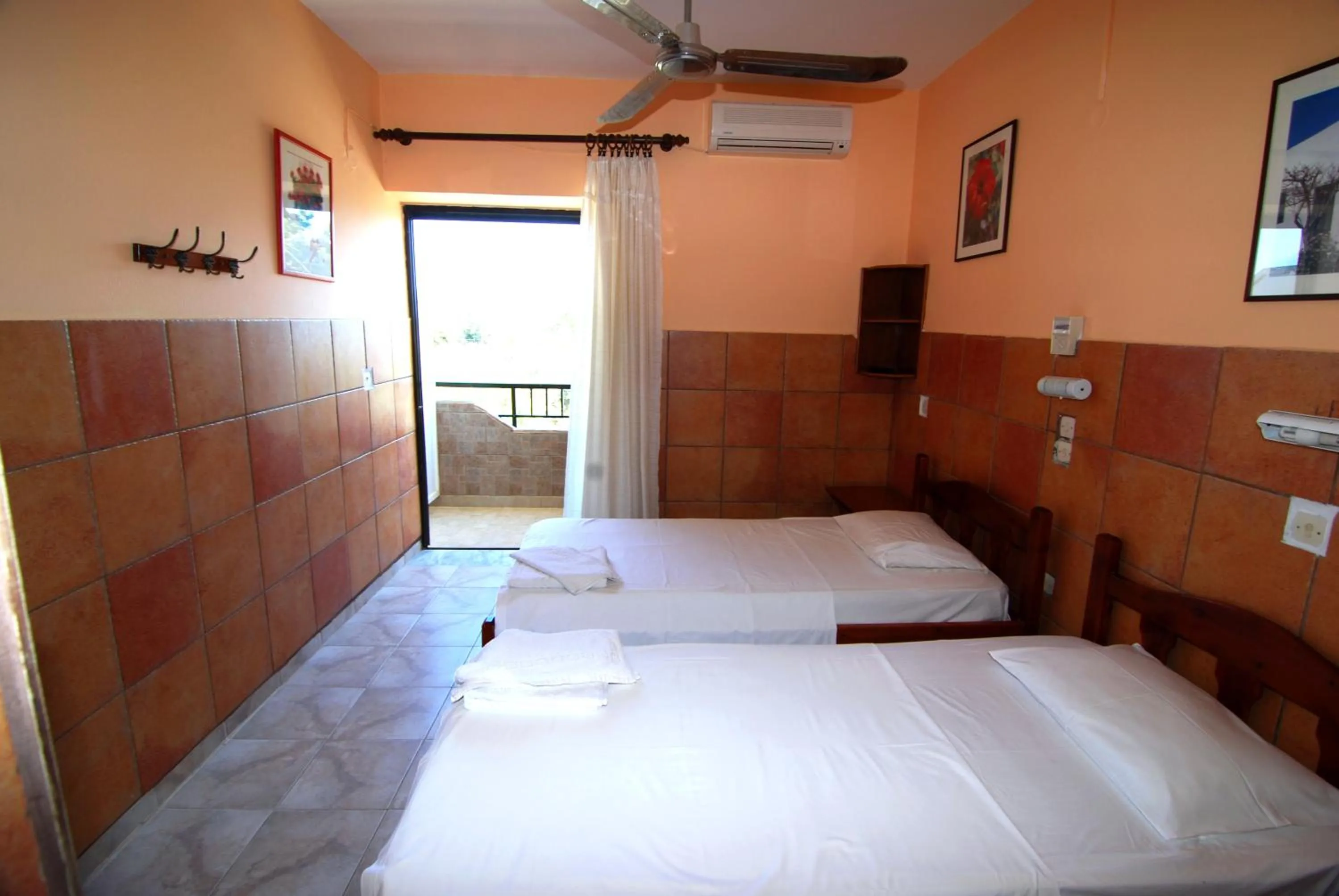 Day, Bed in Chrysoula Hotel