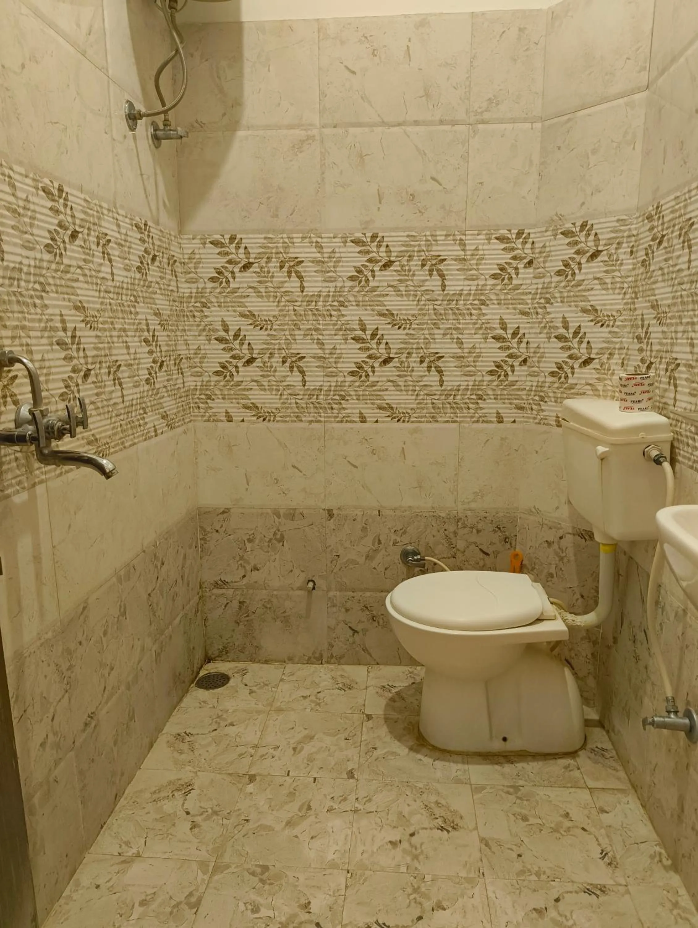 Rising Shemesh Home Stay