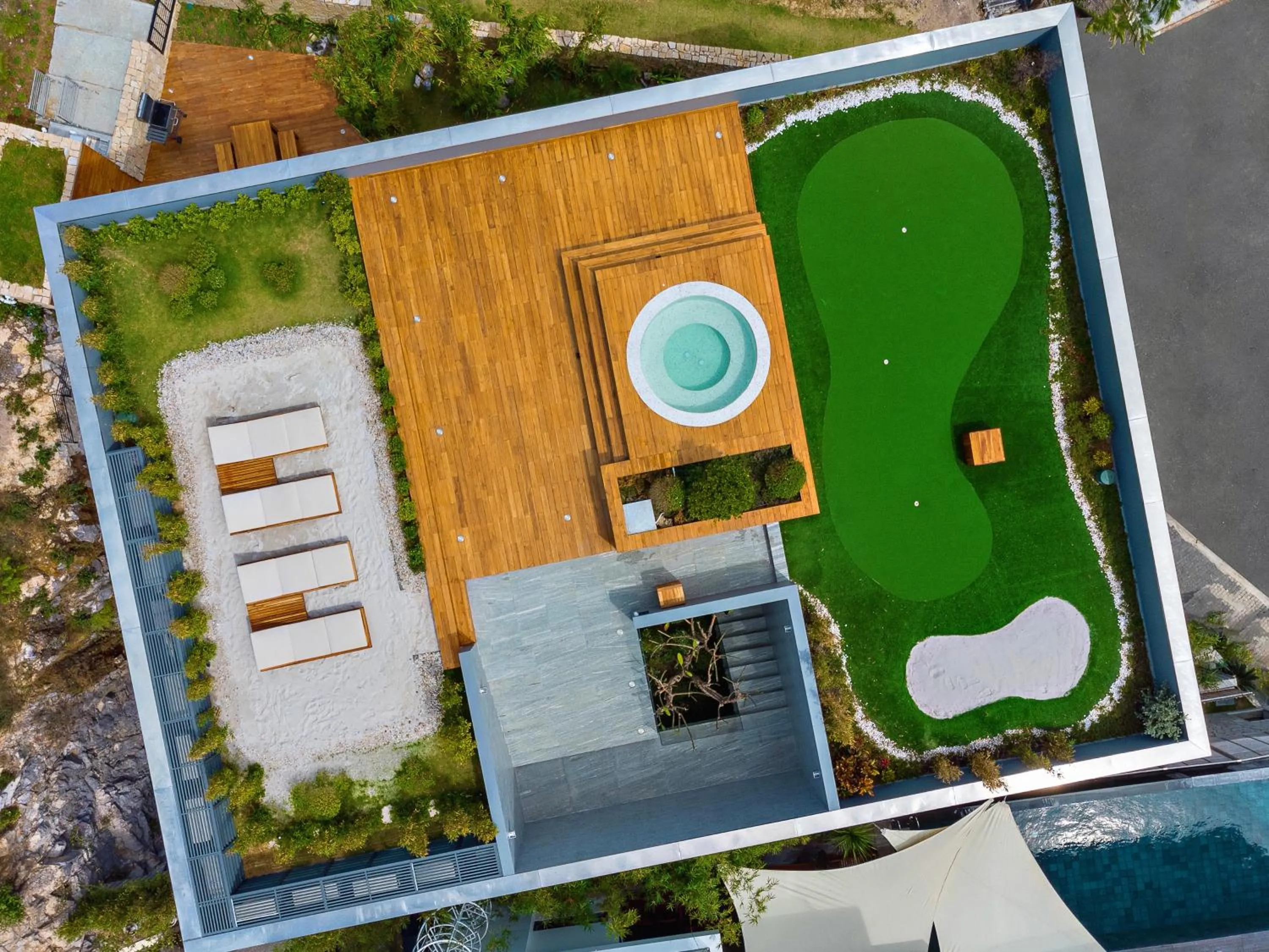 Minigolf in Venity Villa Nha Trang