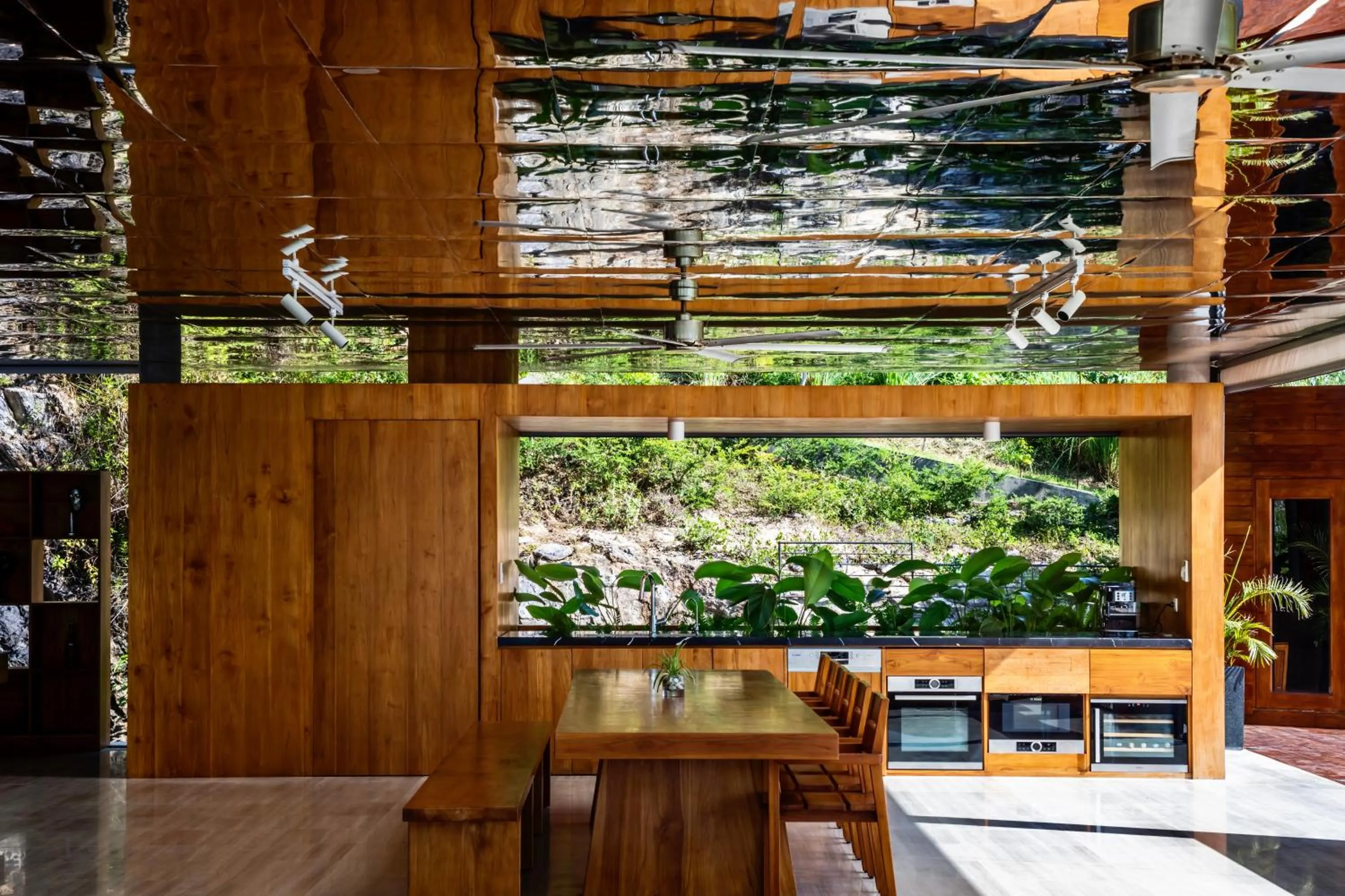 Kitchen or kitchenette in Venity Villa Nha Trang