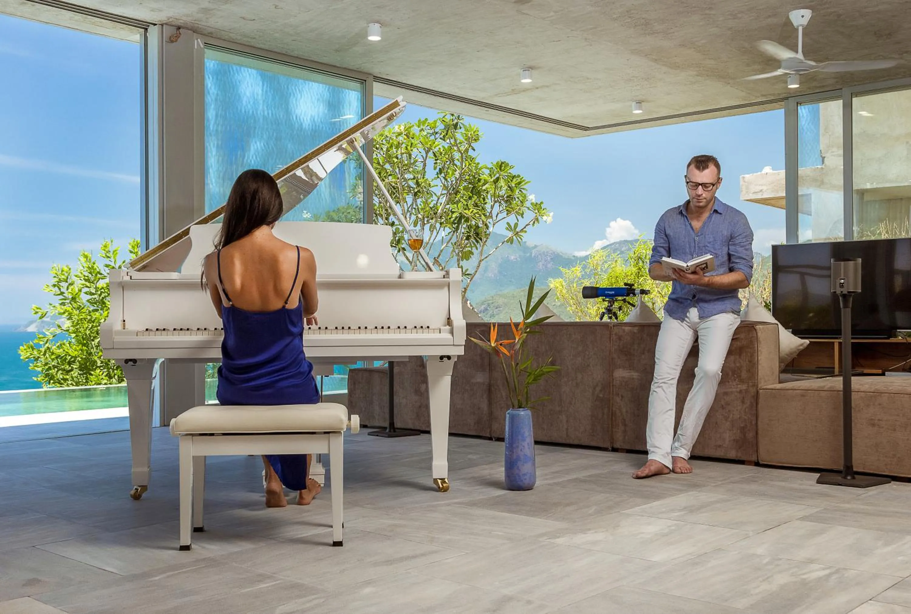 Communal lounge/ TV room in Venity Villa Nha Trang