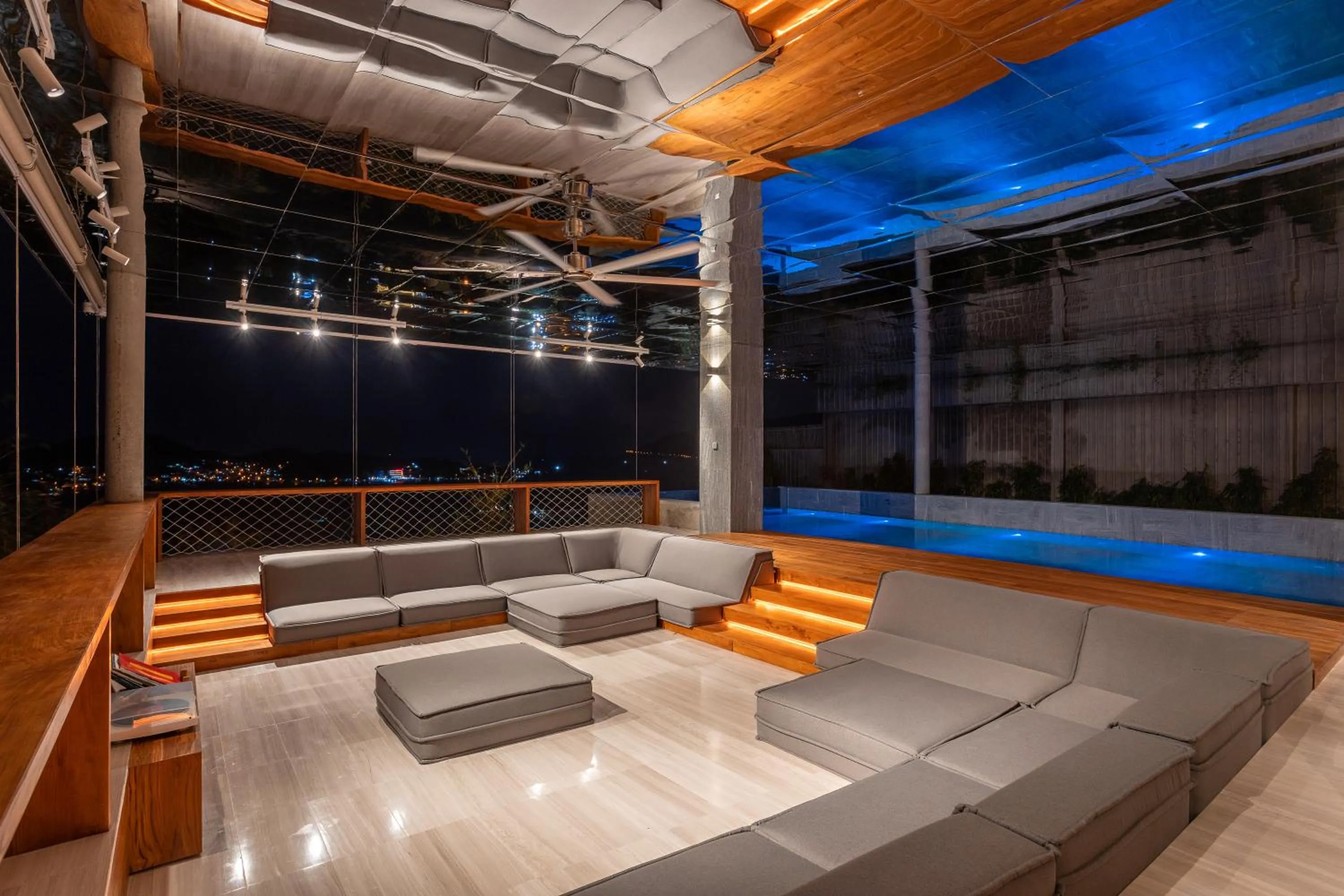 Swimming pool in Venity Villa Nha Trang